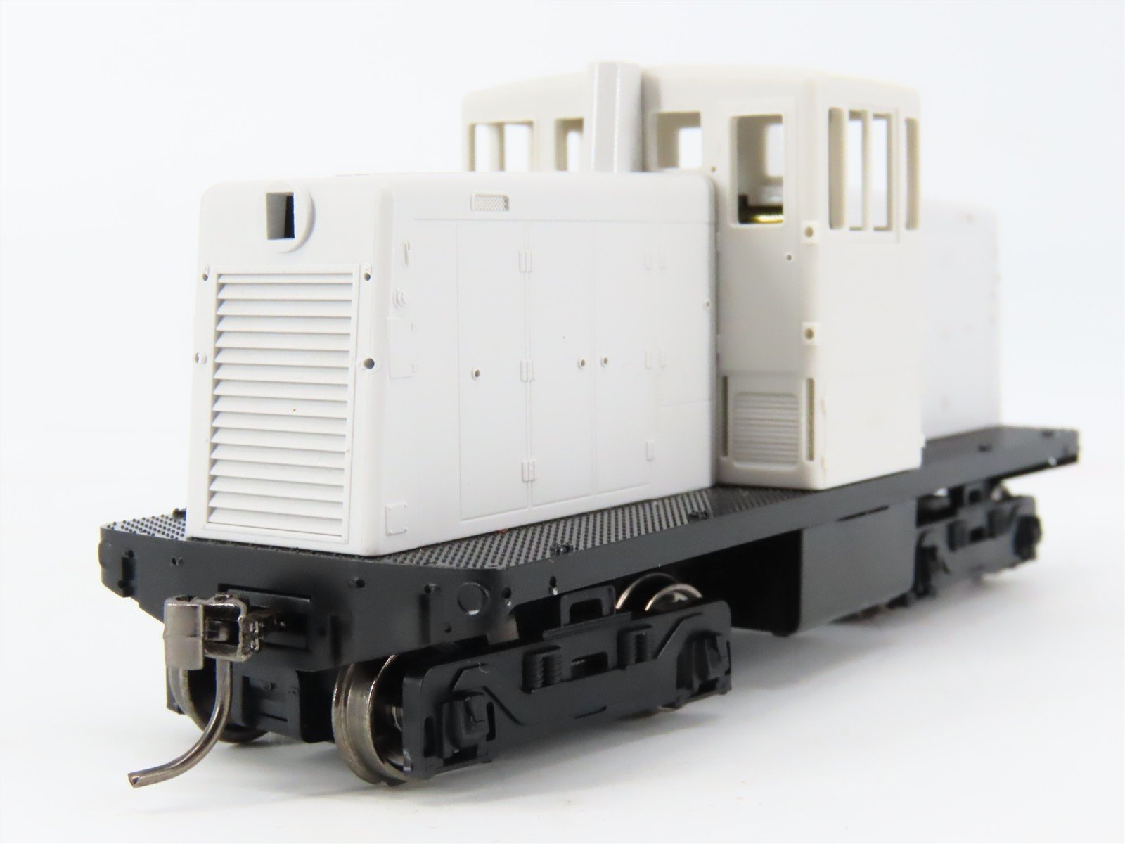 HO Scale Rapido 48598 Undecorated GE 44-Tonner Diesel Loco w/DCC & Sound