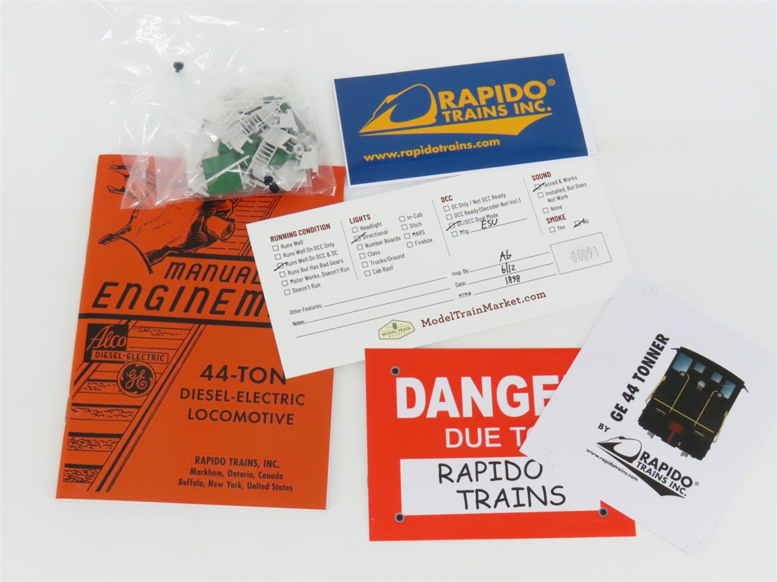 HO Scale Rapido 48598 Undecorated GE 44-Tonner Diesel Loco w/DCC & Sound