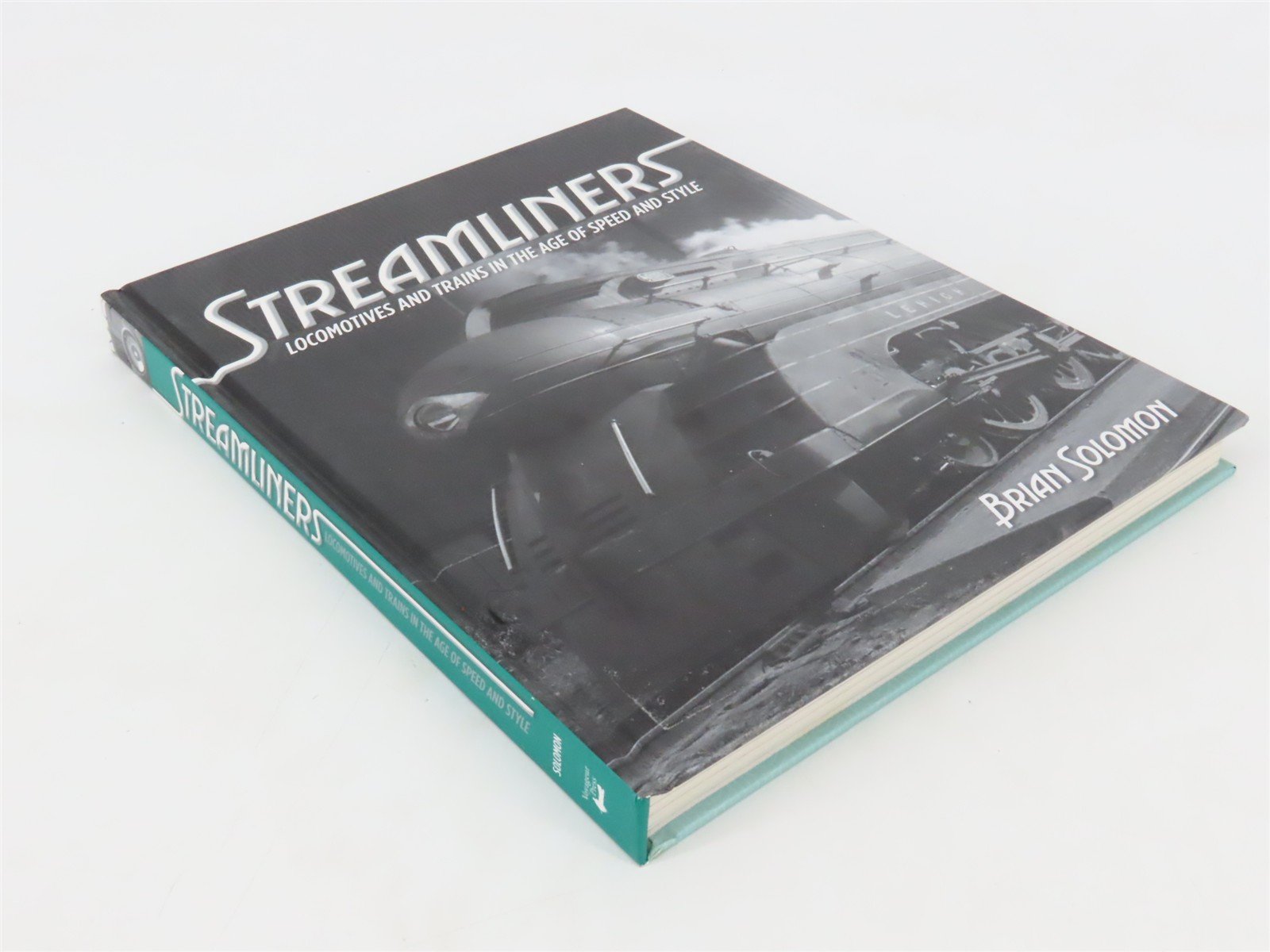 Streamliners by Brian Solomon ©2015