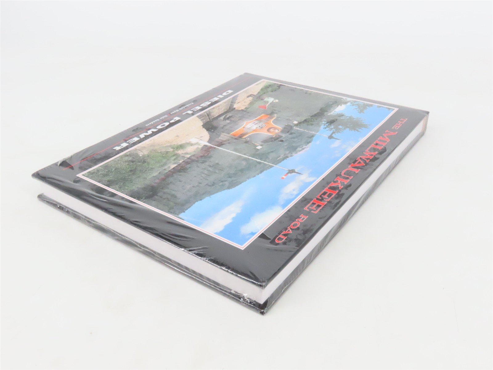 The Milwaukee Road Diesel Power by Fredrick Hyde & Dale Sanders SEALED