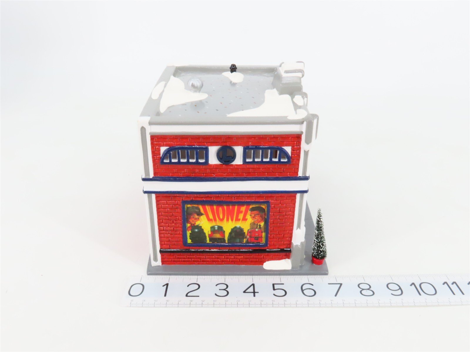 Lionel 54947 Department 56 Snow Village Electric Train Shop