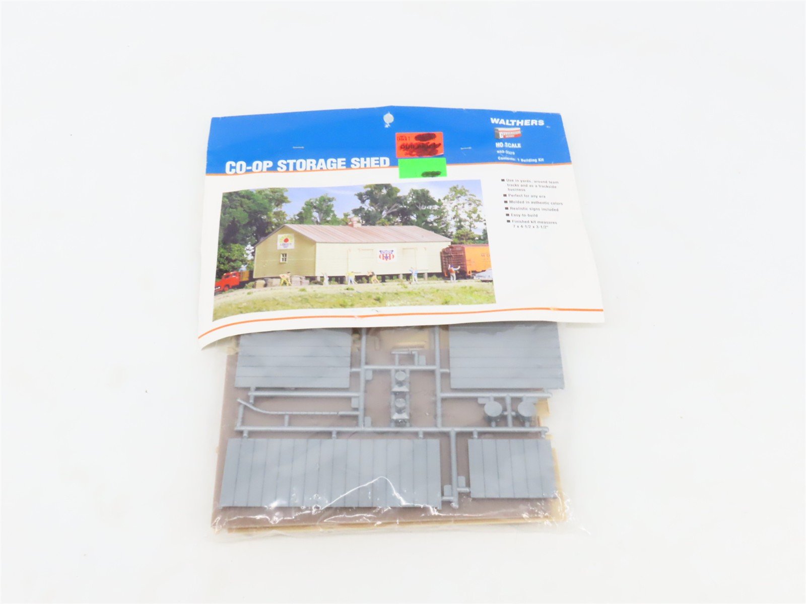 HO 1/87 Scale Walthers Cornerstone Kit 933-3529 Co-Op Storage Shed - Sealed