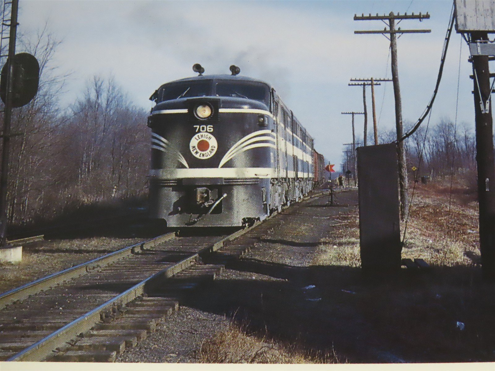The Lehigh & New England Railroad: A Color Retrospect by Douglas E. Lilly ©1988