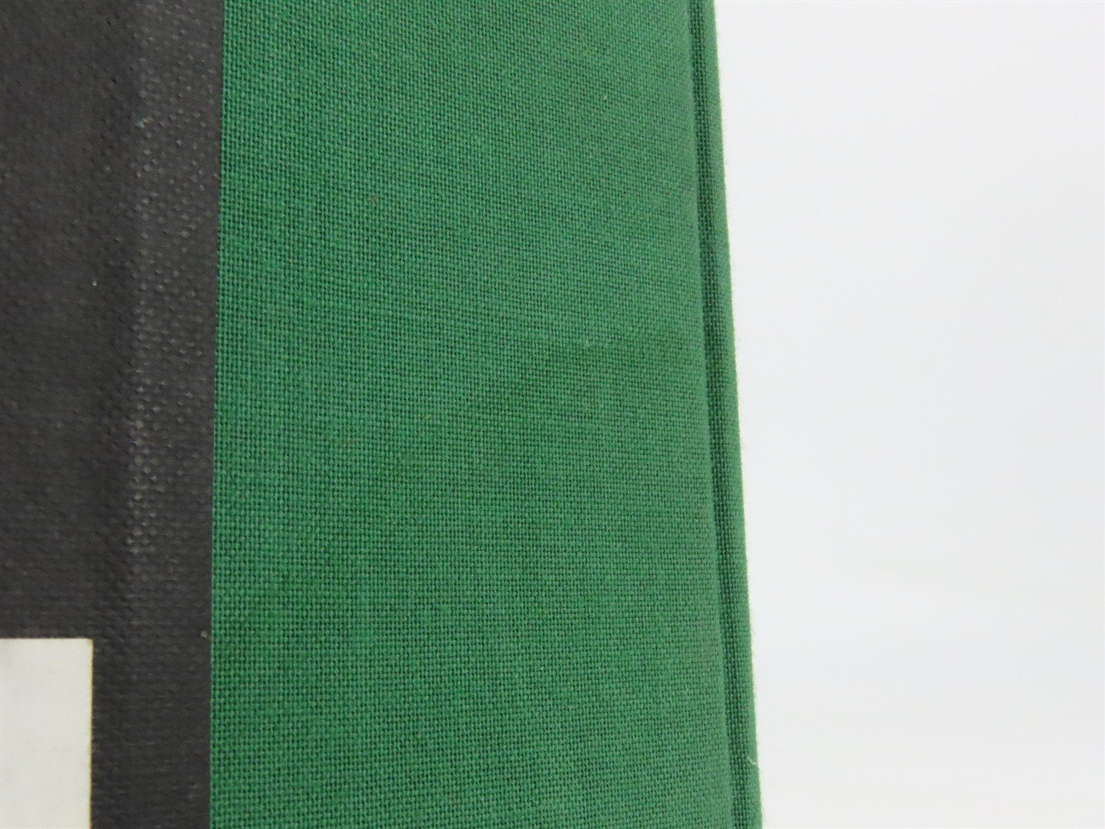 A Sampling of Penn Central by Jerry Taylor ©2000 Reprint HC Book