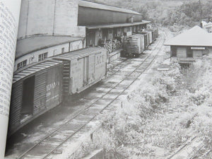 A Sampling of Penn Central by Jerry Taylor ©2000 Reprint HC Book