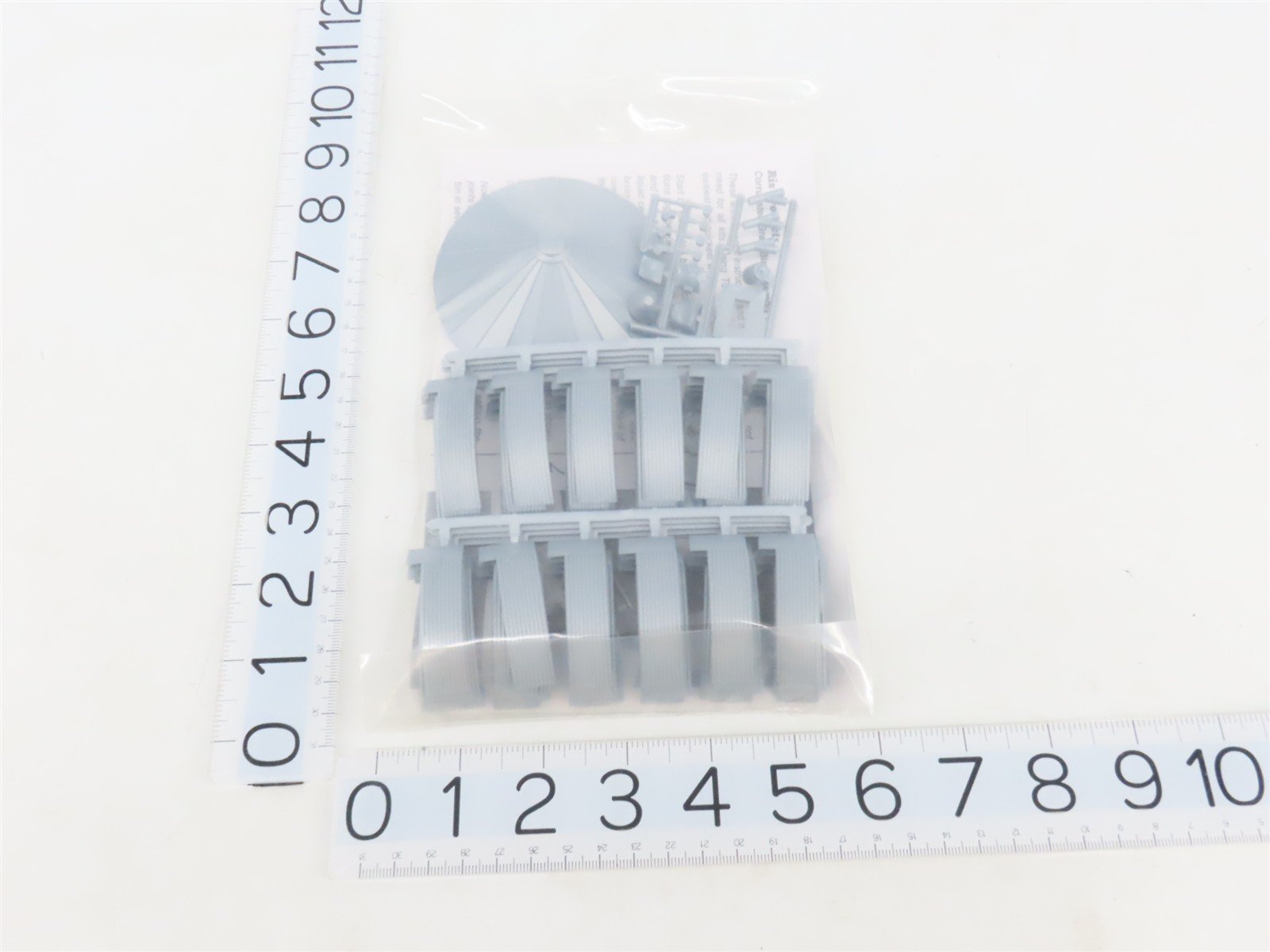 LOT of 3 HO Scale Rix Products 628-0305 44' Corrugated Grain Bin Kits