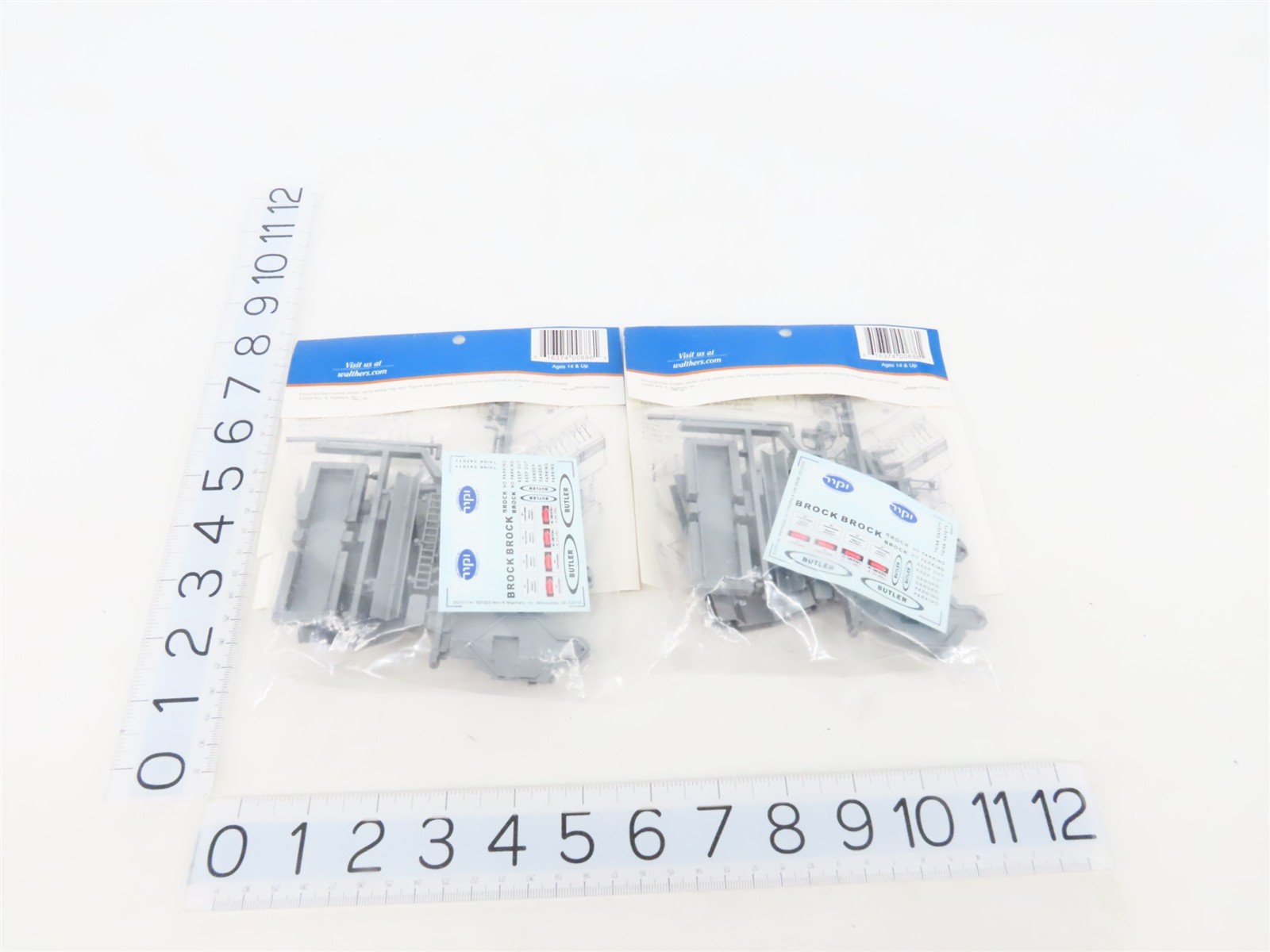 LOT of 2 HO Scale Walthers 933-3128 Grain Dryer Building Kit