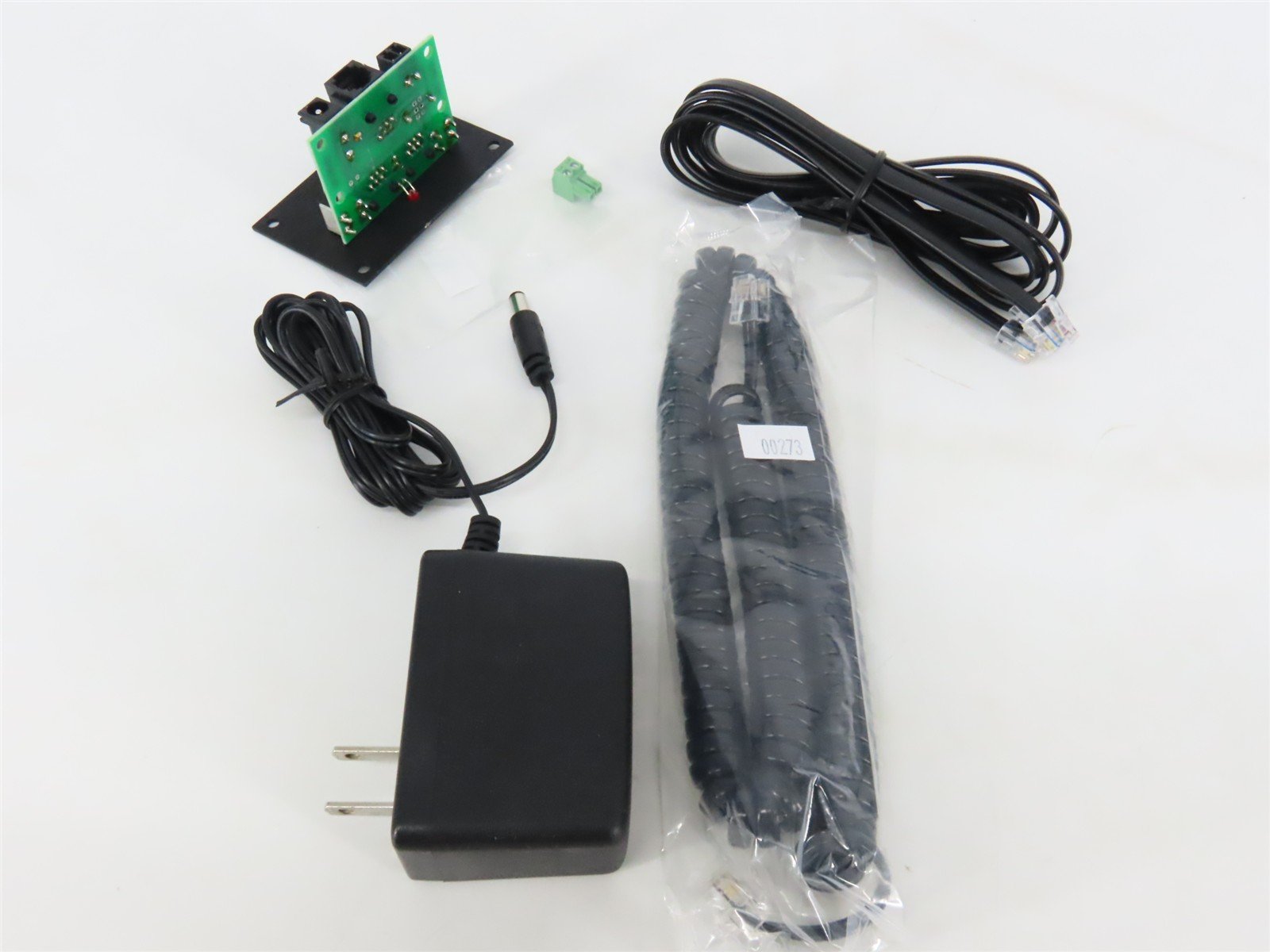 NCE 05240025 Power Cab Complete DCC Starter Set