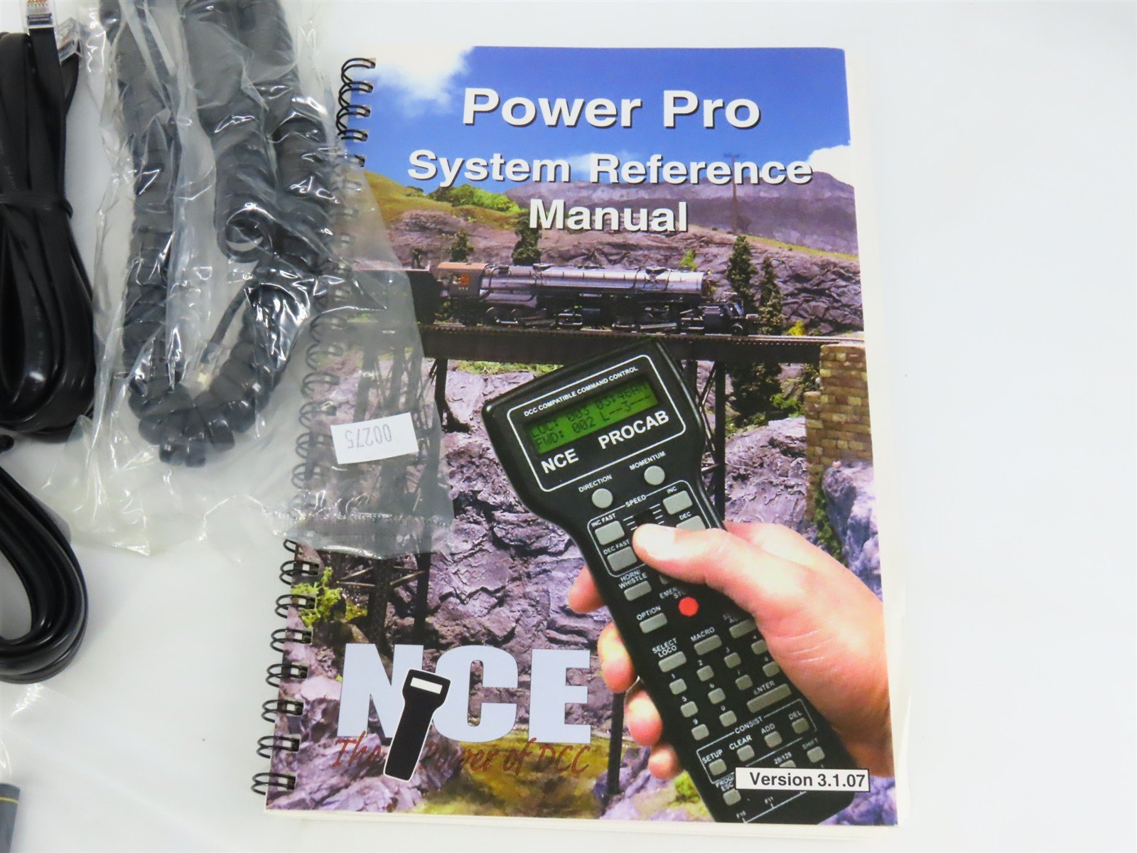 NCE 524002 PH-PRO-R Power Pro Wireless Radio DCC System w/ 5-Amp Booster
