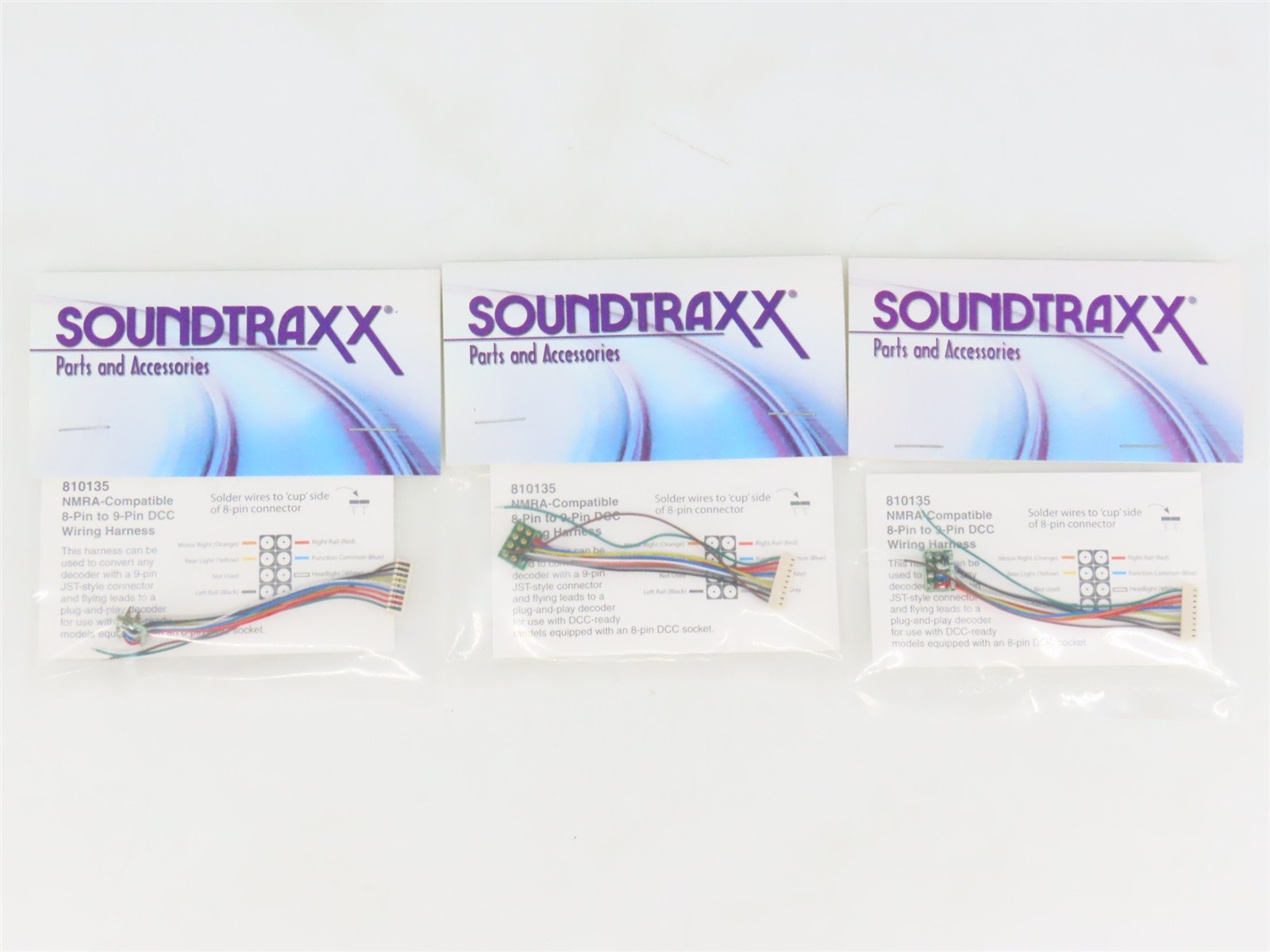 SoundTraxx 810135 NMRA-Compatible 8-Pin to 9-Pin DCC Wiring Harness 3-Pack