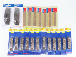 LOT of 21 HO Scale Walthers, Athearn Assorted Size Pulpwood Loads