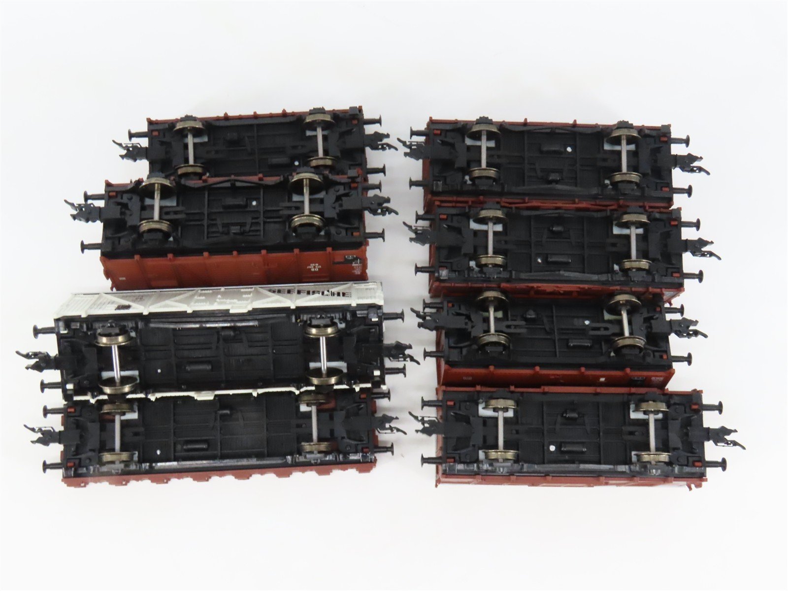 HO Scale Roco 44002 DB Deutsche Bahn Railway Assorted Freight Car Set of 8