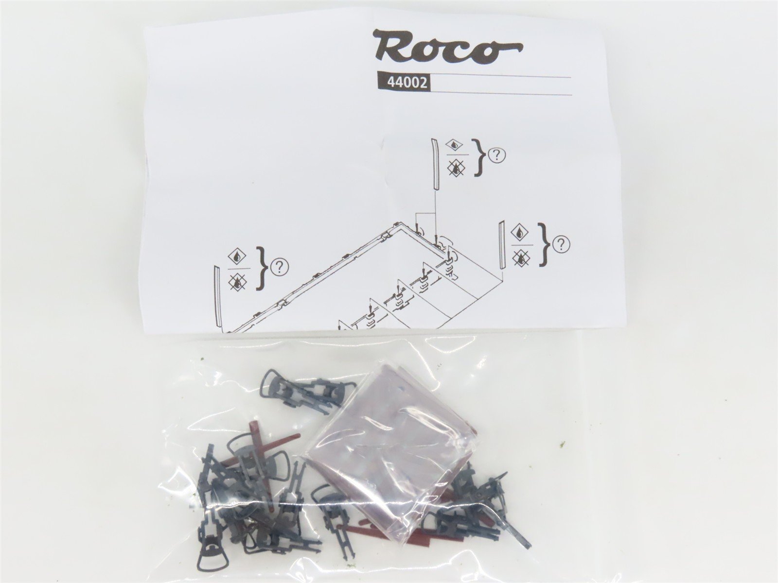 HO Scale Roco 44002 DB Deutsche Bahn Railway Assorted Freight Car Set of 8
