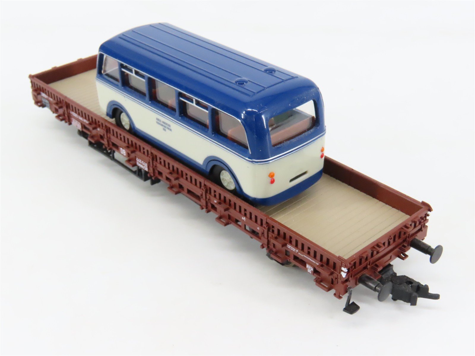 HO Scale Roco 66034 DB Deutsche Bahn Railway Flat Car w/ Bus Load 2-Pack