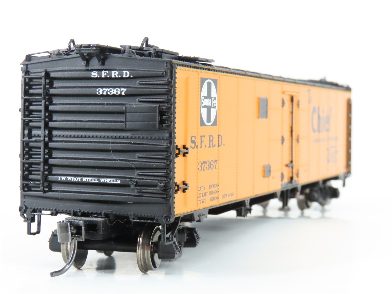 LOT of 2 HO Scale Athearn RTR SFRD Santa Fe 