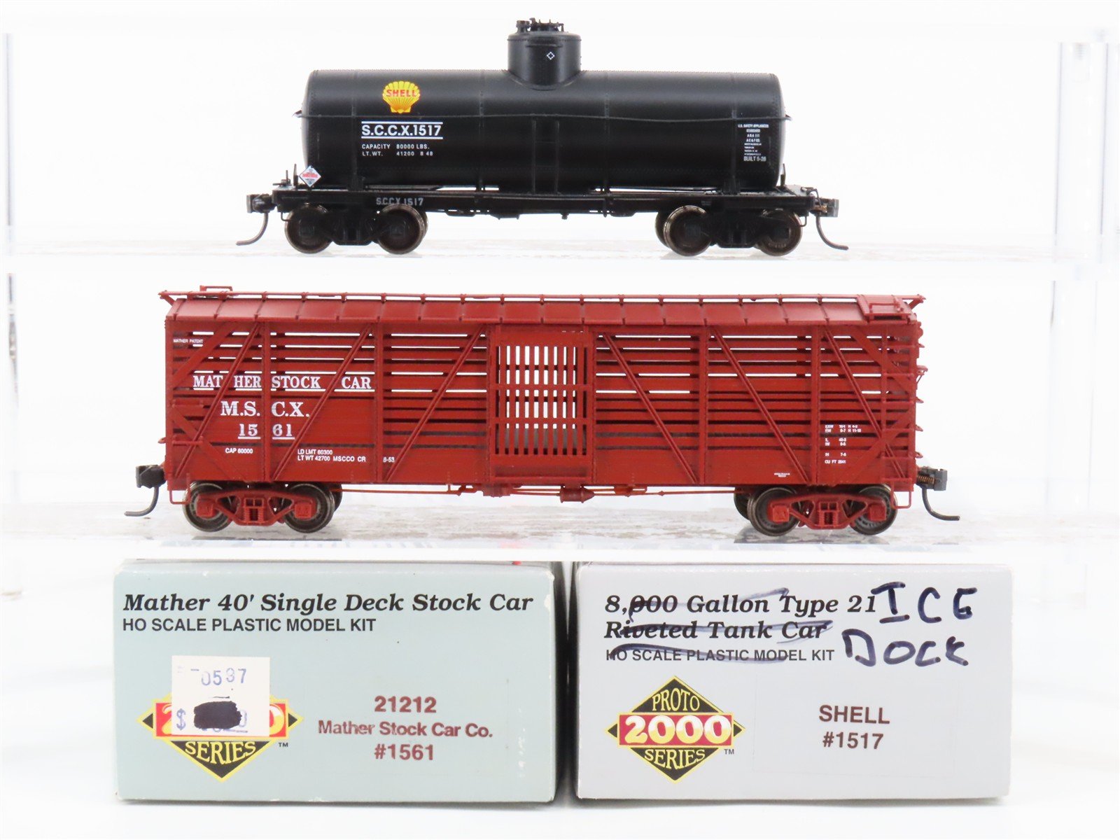 LOT of 2 HO Scale Proto 2000 SCCX/MSCX 40' Stock Car & 8k Gal Tankcar