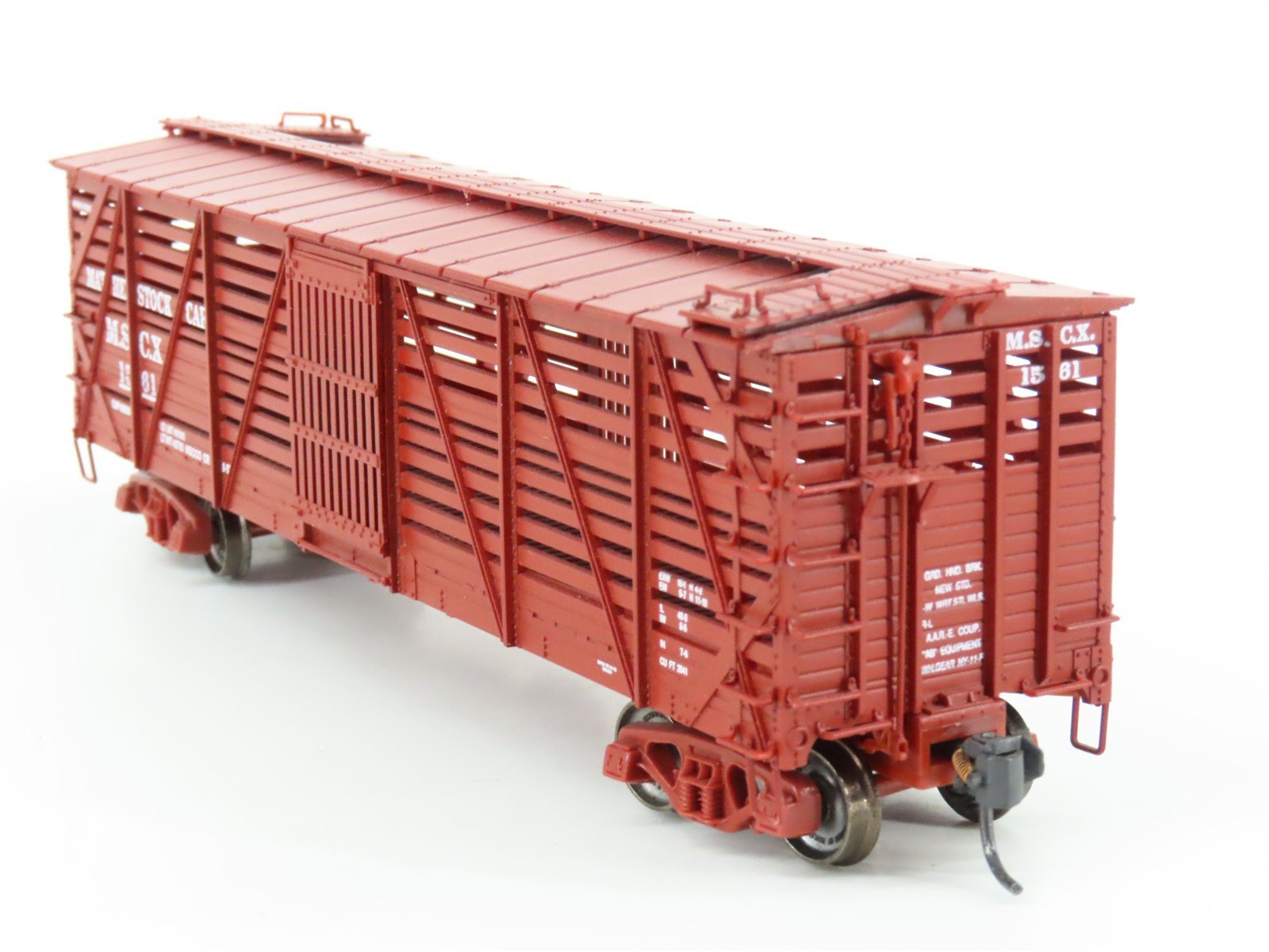 LOT of 2 HO Scale Proto 2000 SCCX/MSCX 40' Stock Car & 8k Gal Tankcar