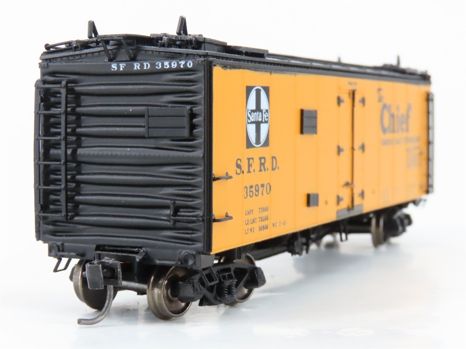 LOT of 2 HO Scale Intermountain SFRD Santa Fe 