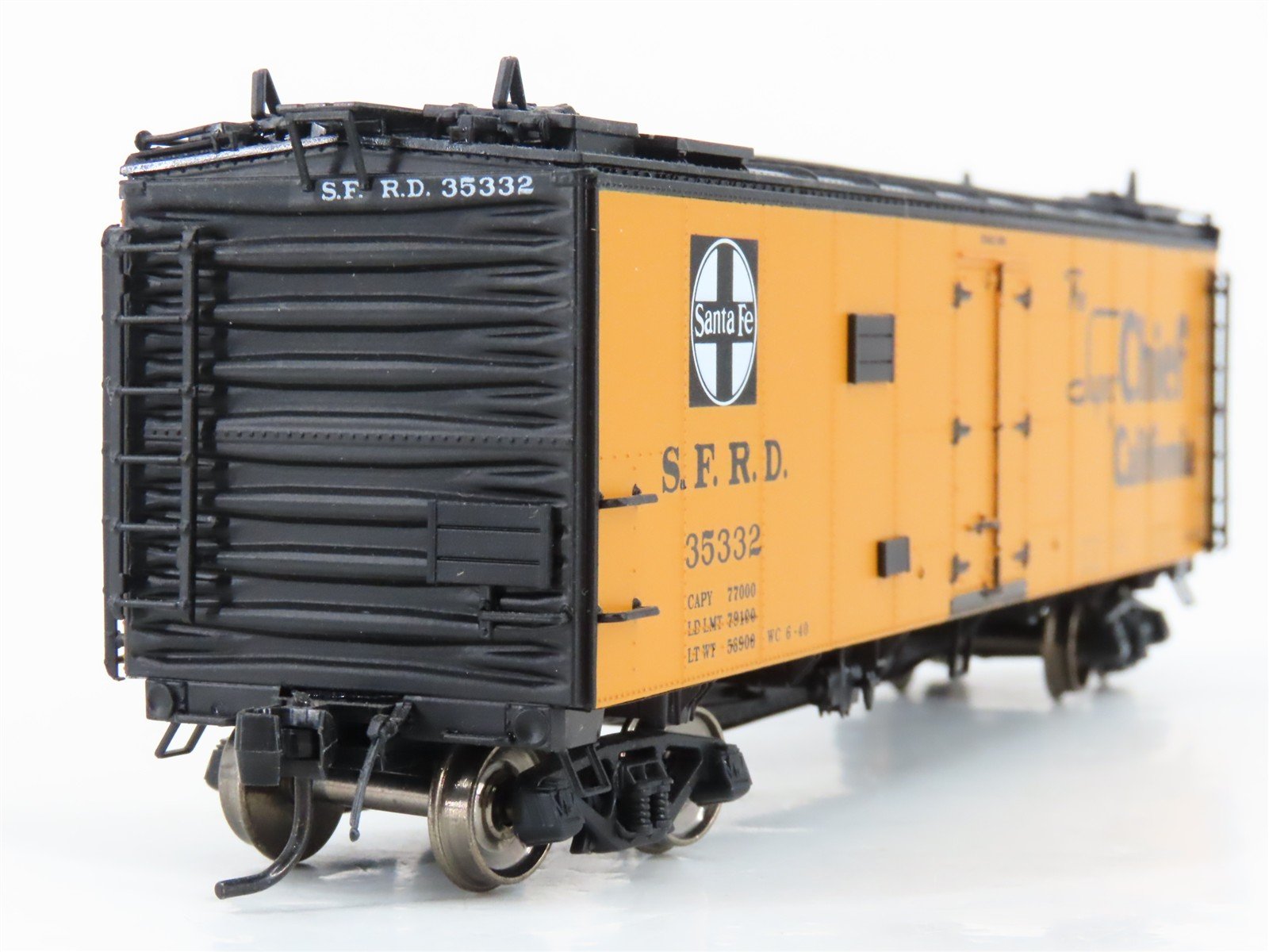 LOT of 2 HO Scale Intermountain SFRD Santa Fe 