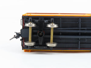 HO Scale Branchline 1213 URTX/Milwaukee Road 40' ACF Reefer #7572