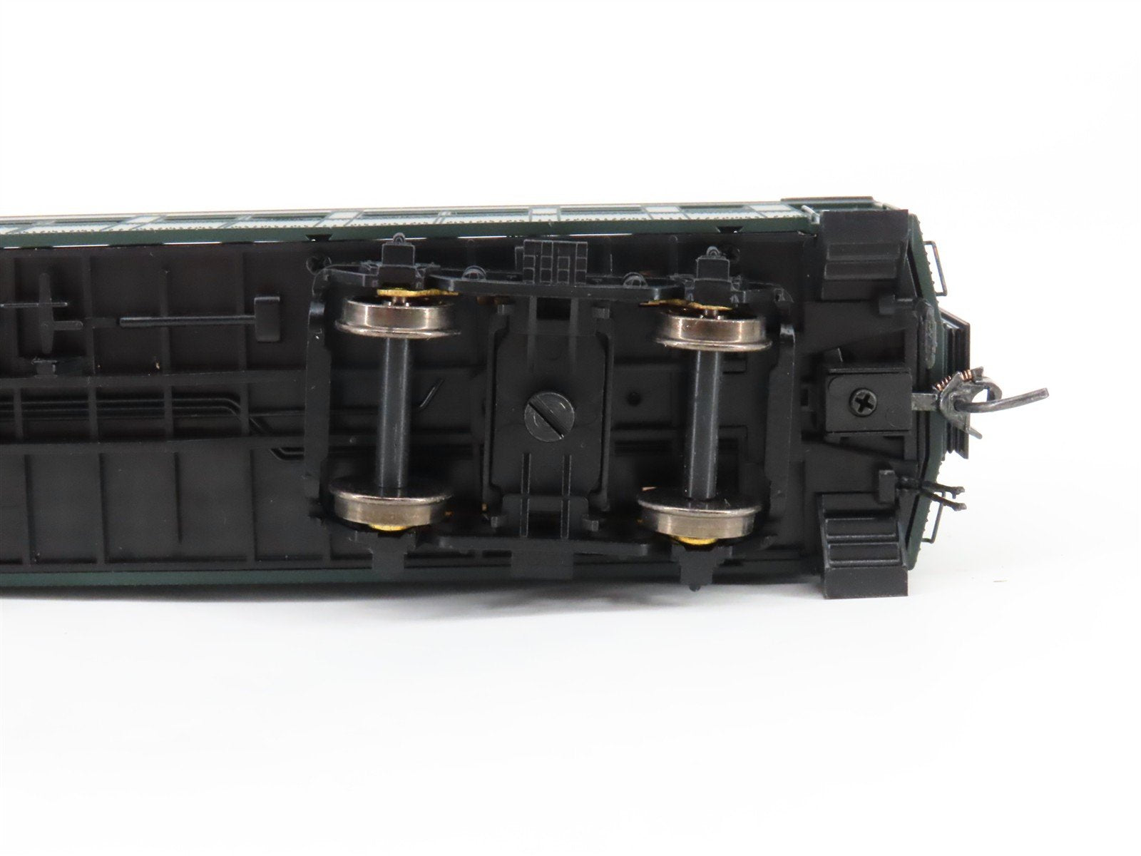 HO Scale Golden Gate ATSF Santa Fe 60' Baggage Passenger Car #3304