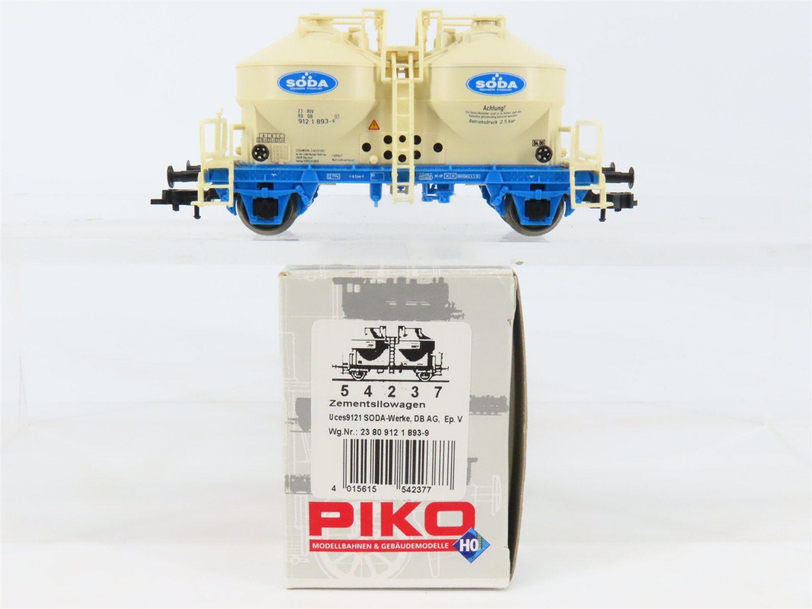 HO Scale PIKO 54237 DB Deutsche Bahn SODA Cement Silo Wagon #23 80 912 1 893-9