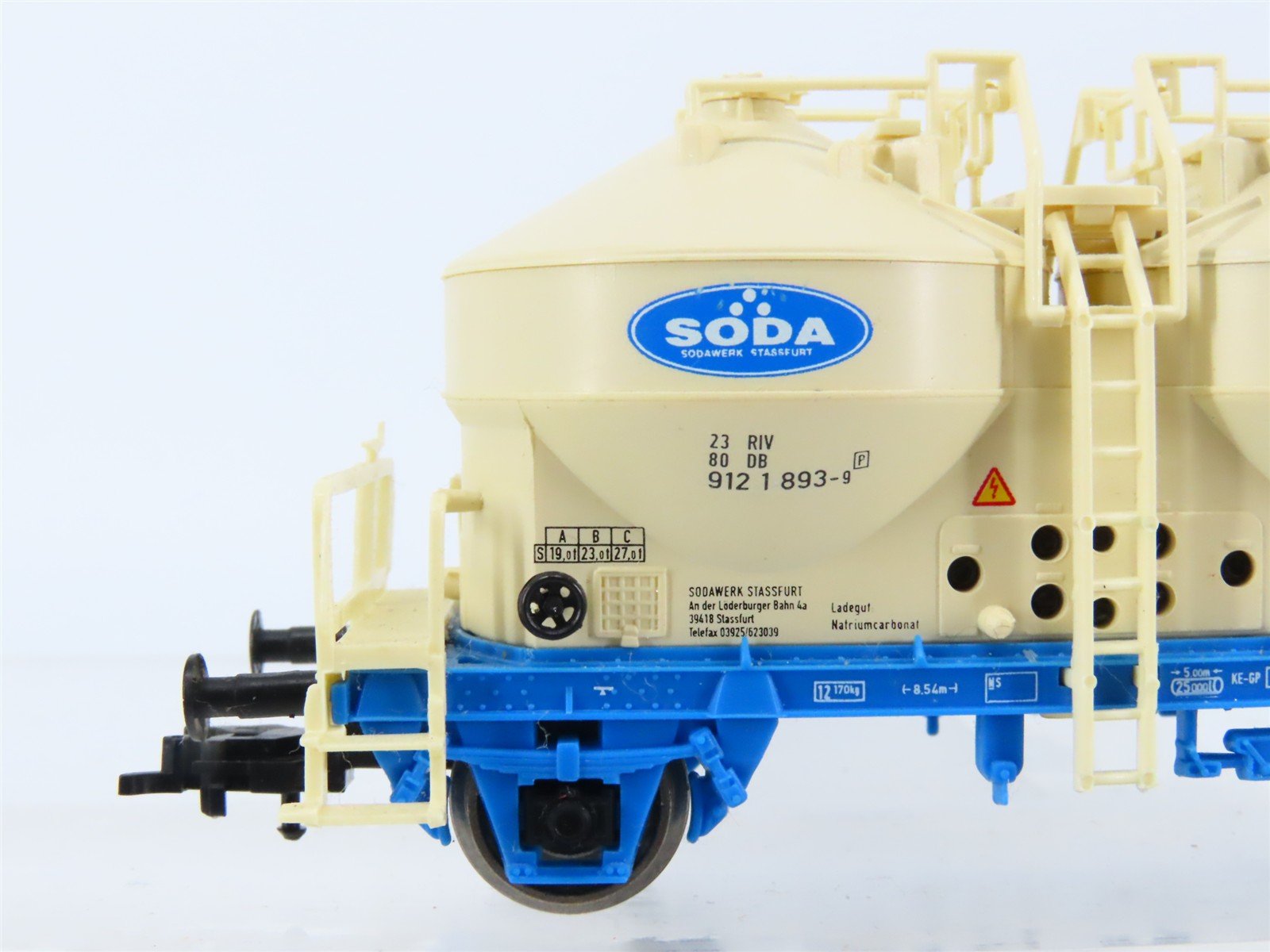 HO Scale PIKO 54237 DB Deutsche Bahn SODA Cement Silo Wagon #23 80 912 1 893-9