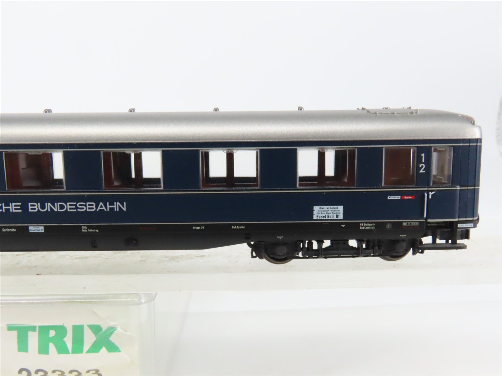 HO Scale Trix 23333 DB Deutsche Bundesbahn 1st/2nd Class Coach Passenger #11 642