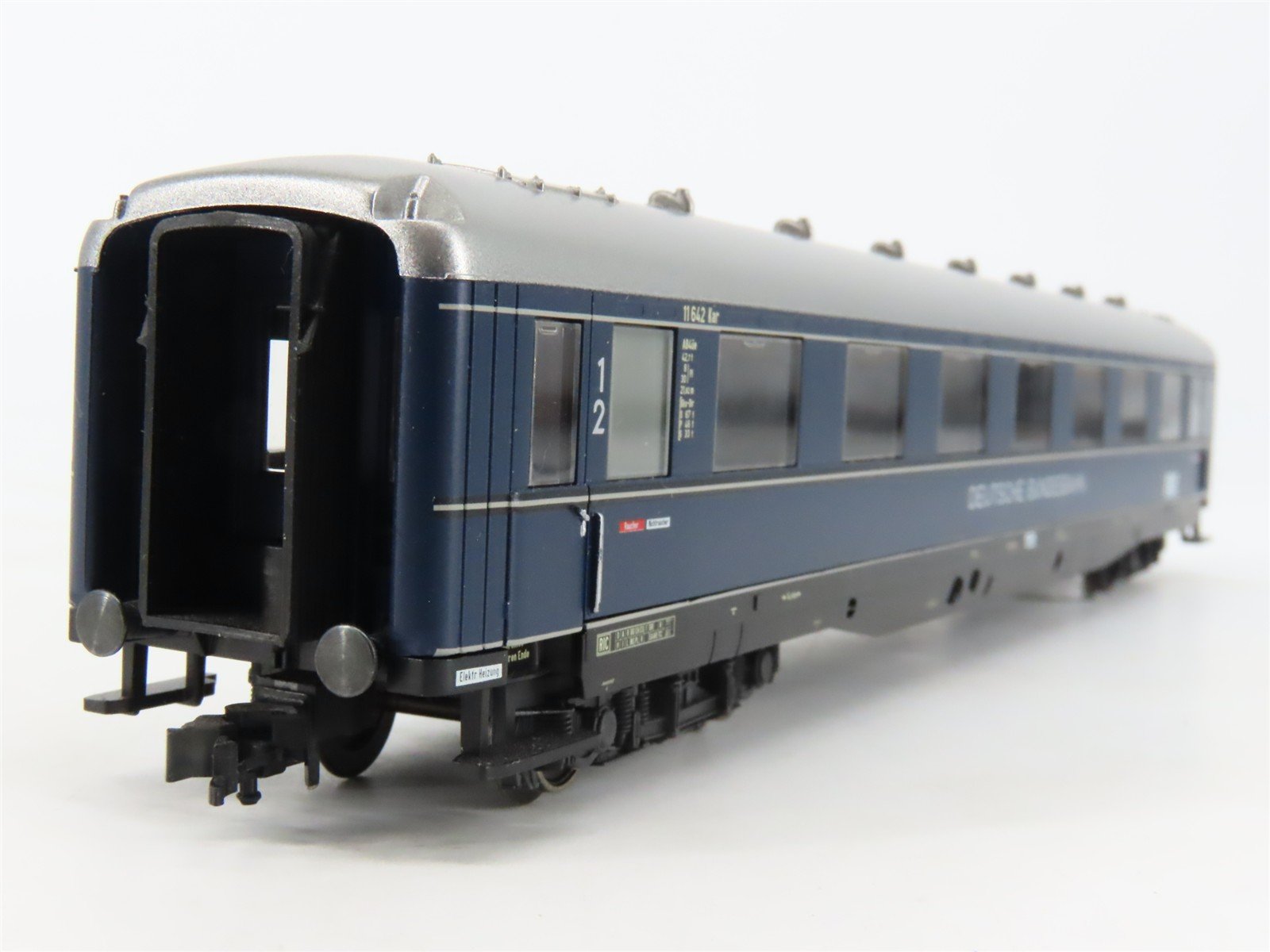 HO Scale Trix 23333 DB Deutsche Bundesbahn 1st/2nd Class Coach Passenger #11 642