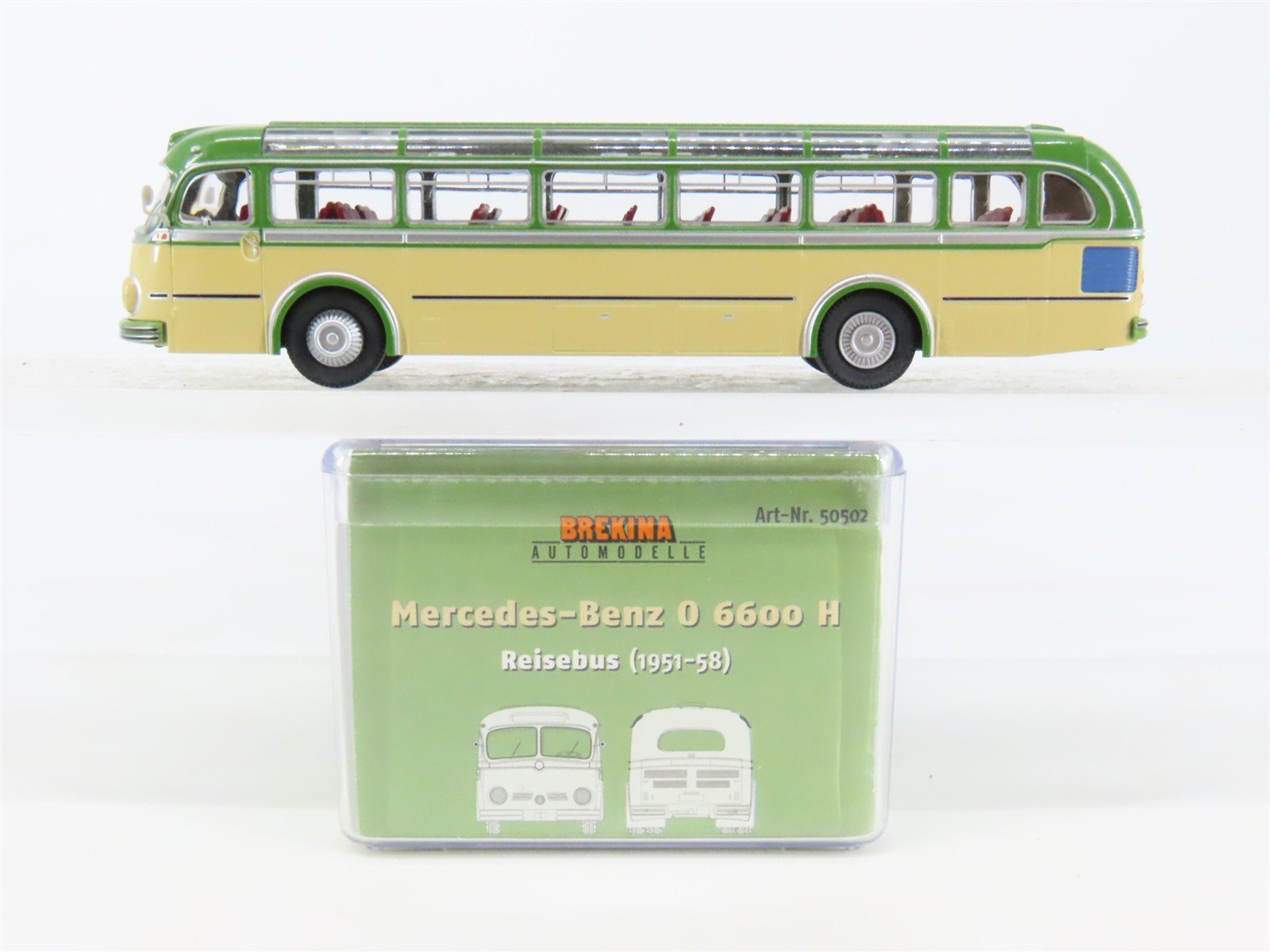 HO 1/87 Scale BREKINA Automodelle 50502 Mercedes-Benz 0 6600 H Reisebus 1951-58