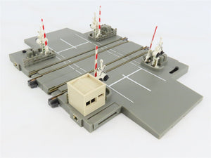 N Scale KATO Unitrack 20-650 Automatic Crossing Gate Set