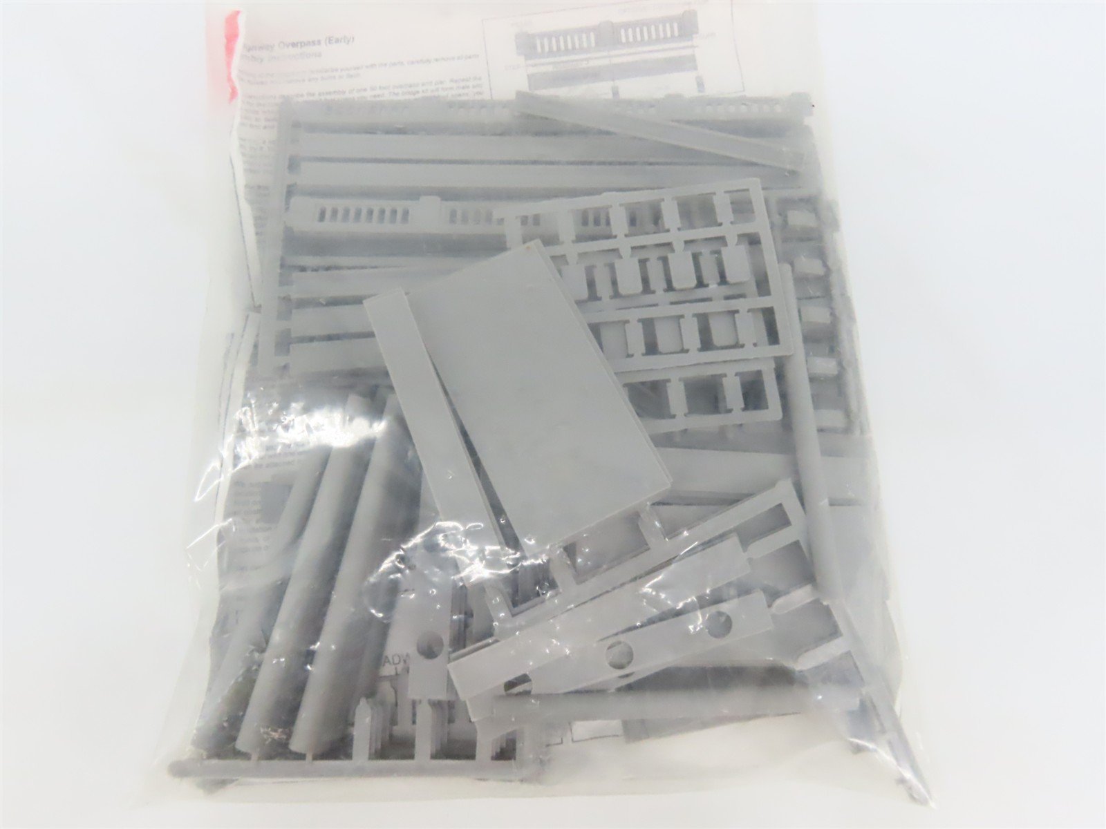 HO 1/87 Scale Rix Products Kit 628-103 150 Foot Highway Overpass - Sealed