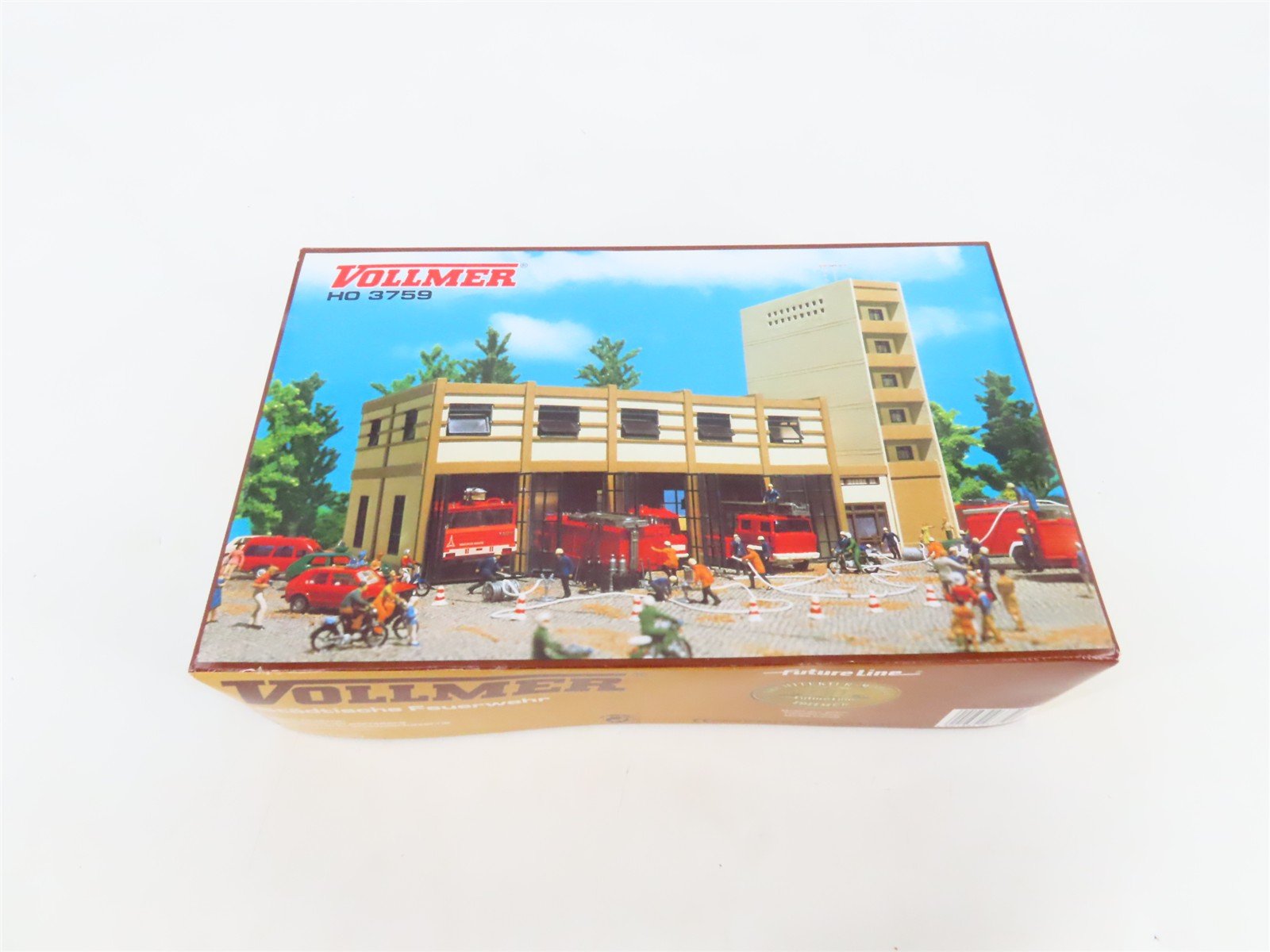 HO 1/87 Scale Vollmer Future Line Kit 3759 Fire Station - Sealed