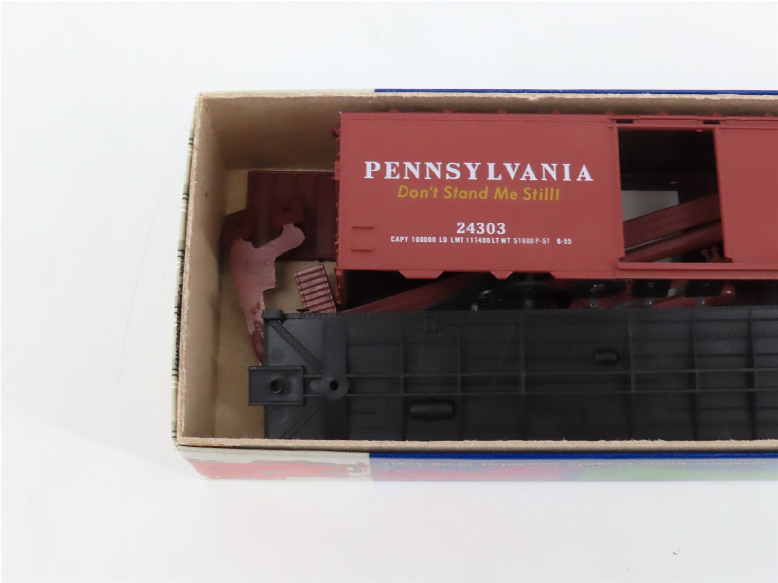 LOT of 7 HO Scale Roundhouse DRGW Rio Grande Hopper & Boxcar Kits