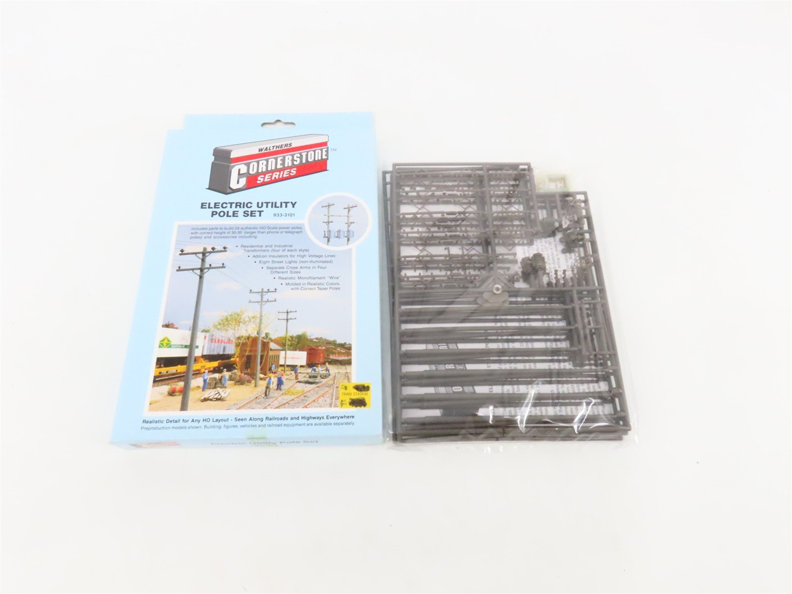 LOT of 2 HO 1/87 Walthers Cornerstone Kits 933-3101 Electric Utility Pole Set