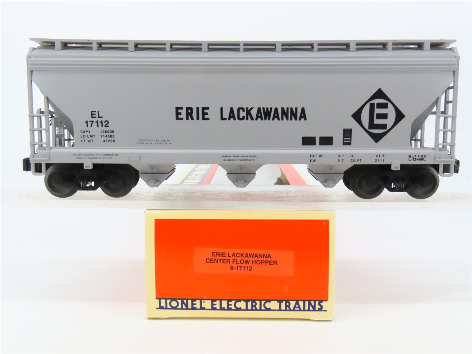 O Gauge 3-Rail Lionel 6-17112 EL Erie Lackawanna 3-Bay Center Flow Hopper #17112