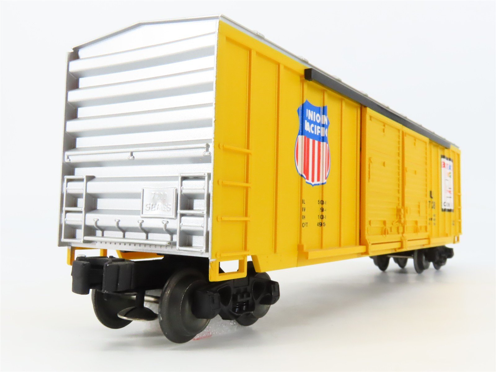 O Gauge 3-Rail Lionel 6-17208 UP Union Pacific Double Door Box Car #17208