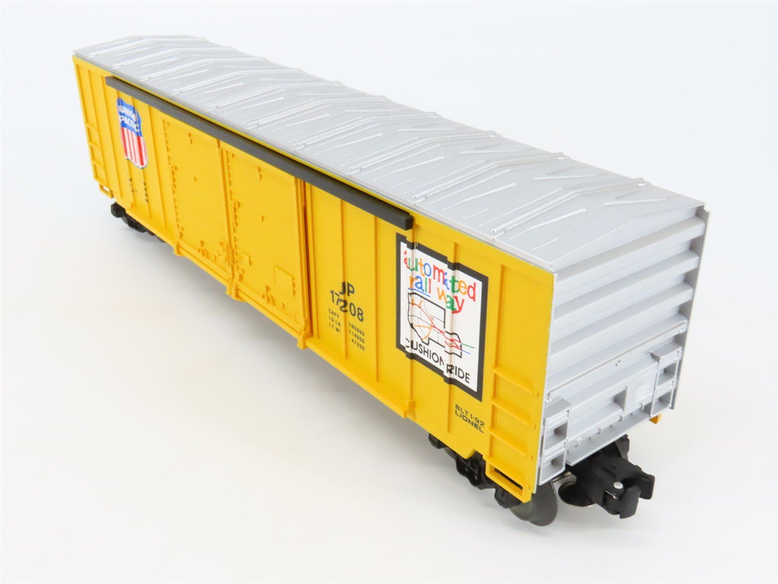 O Gauge 3-Rail Lionel 6-17208 UP Union Pacific Double Door Box Car #17208
