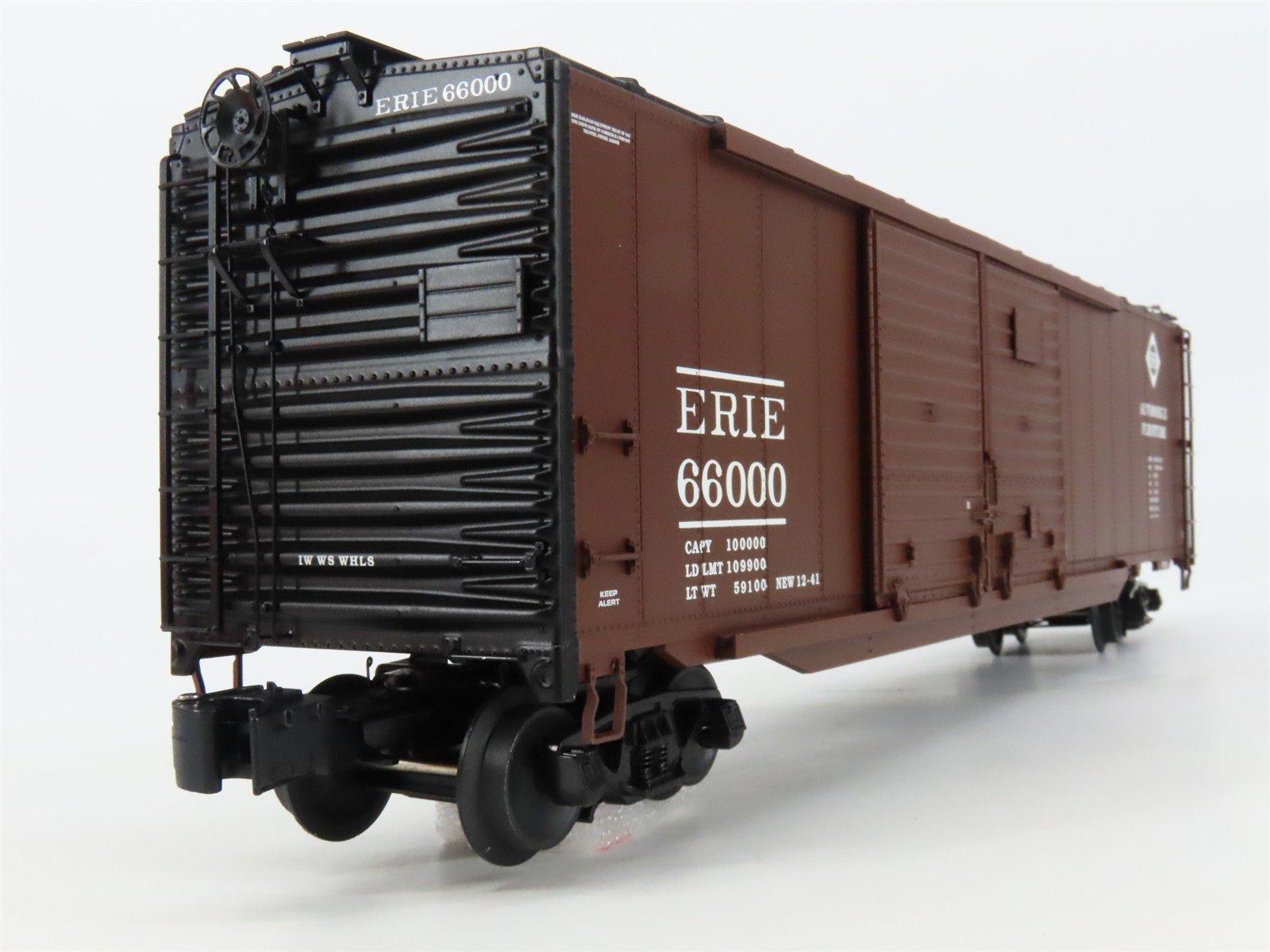 O Gauge 3-Rail Lionel 6-17284 ERIE Double Door Box Car #66000 w/ Auto Frames