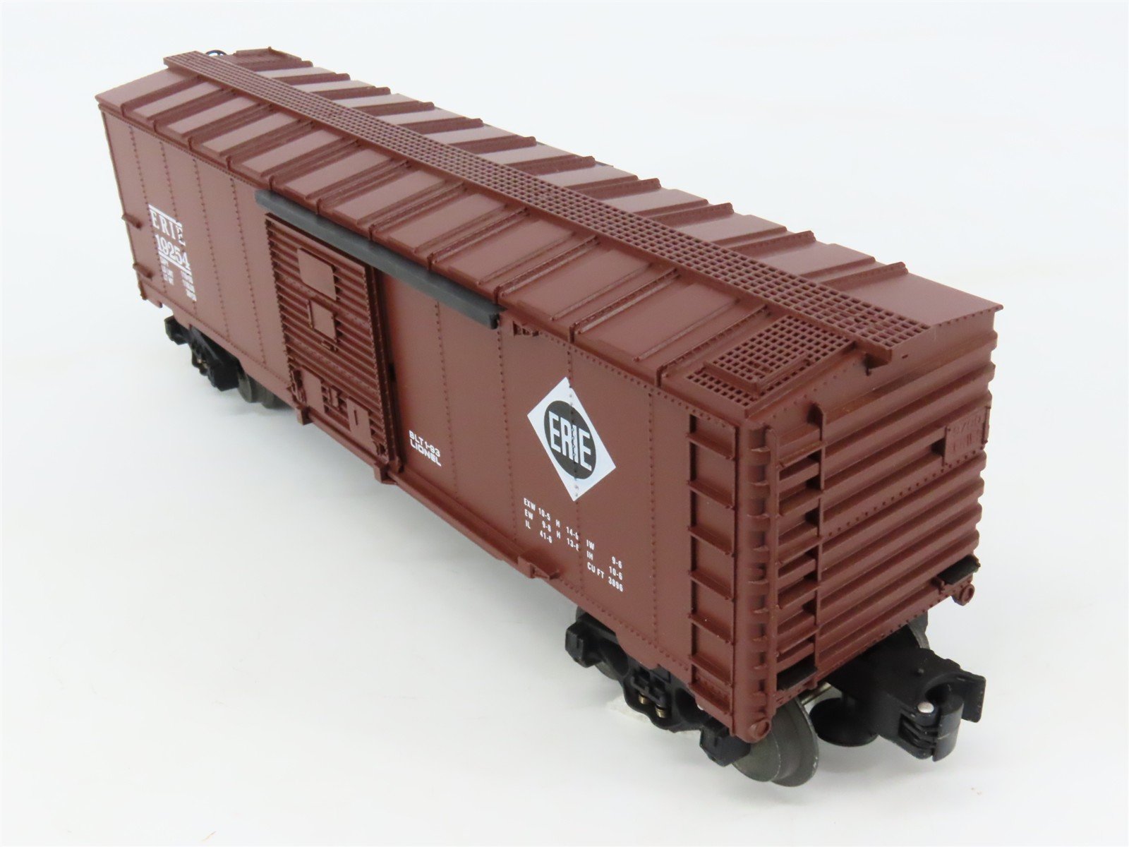 O Gauge 3-Rail Lionel 6-19254 ERIE Railroad Single Door Box Car #19254