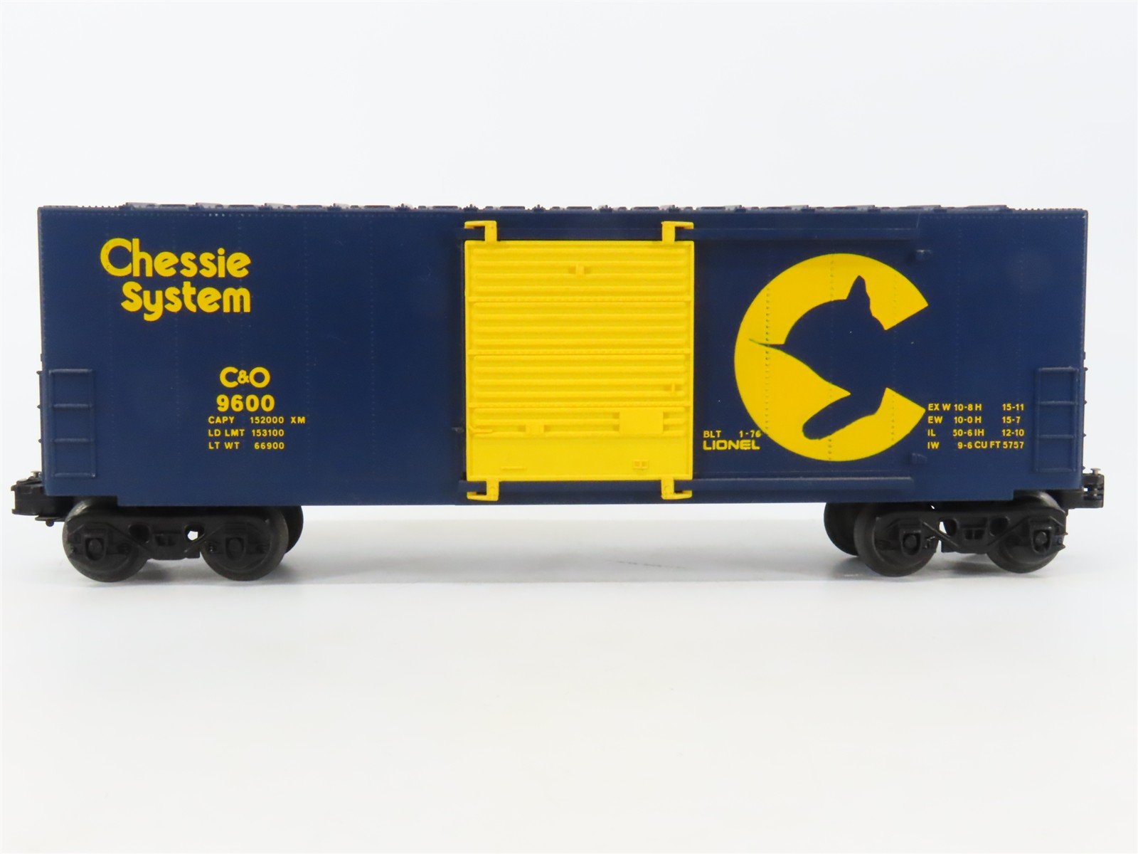 O Gauge 3-Rail Lionel C&O Chessie System Single Door Box Car #9600