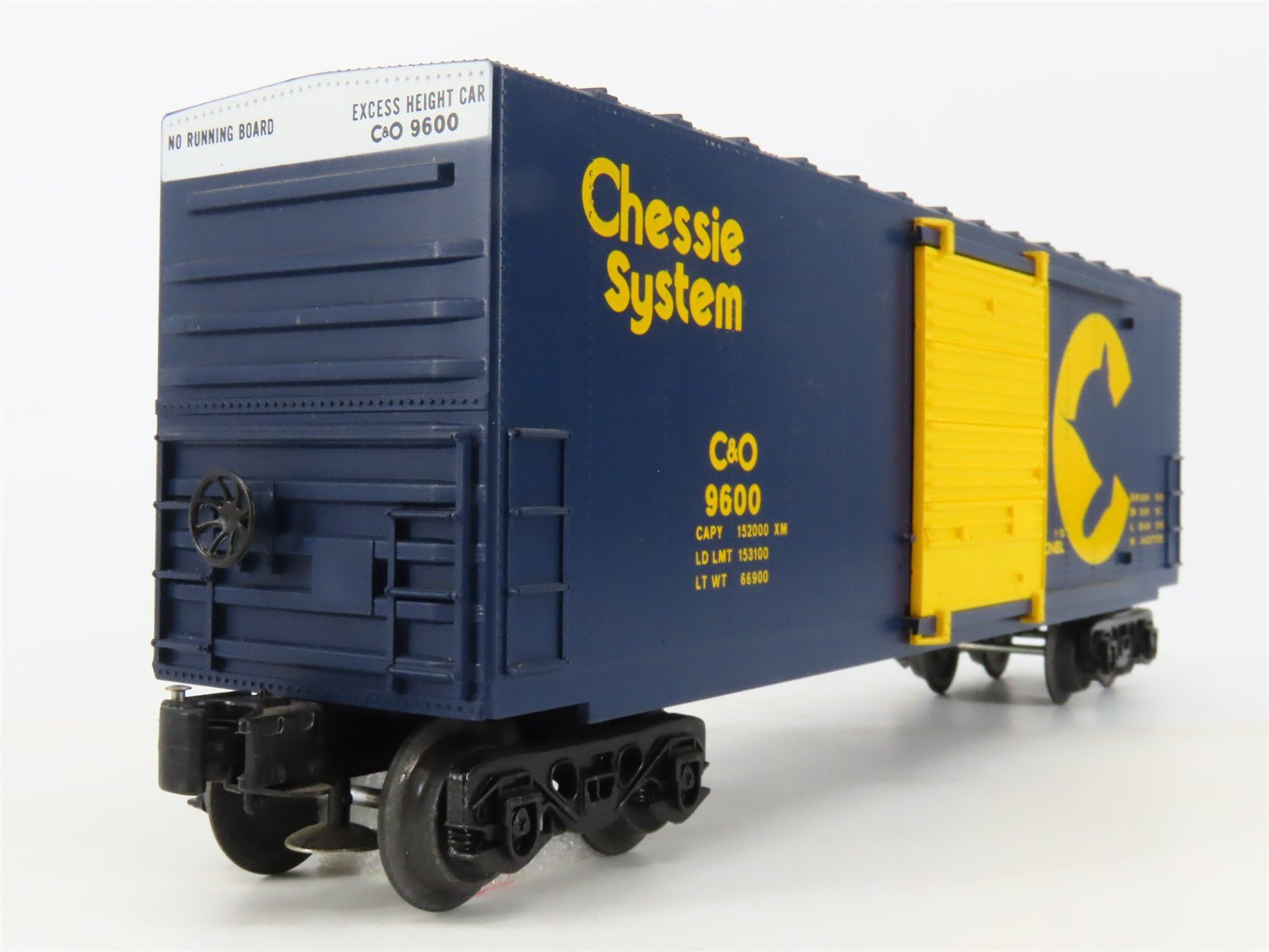 O Gauge 3-Rail Lionel C&O Chessie System Single Door Box Car #9600