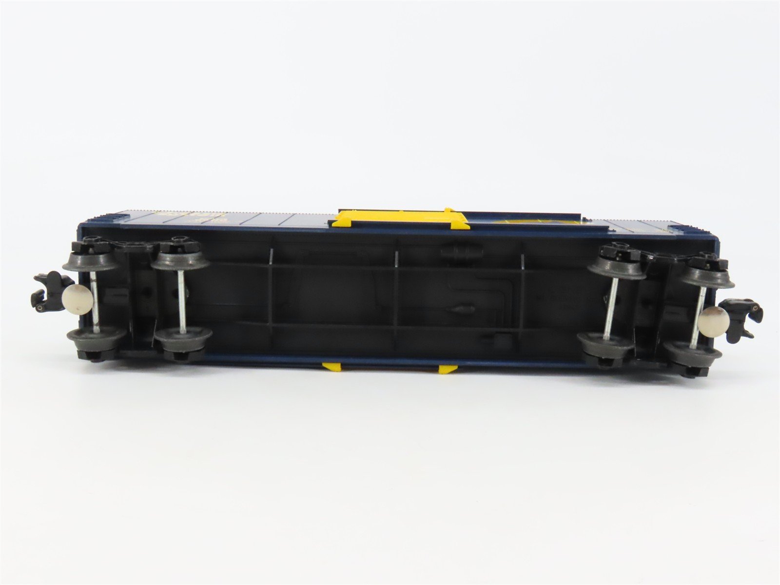 O Gauge 3-Rail Lionel C&O Chessie System Single Door Box Car #9600