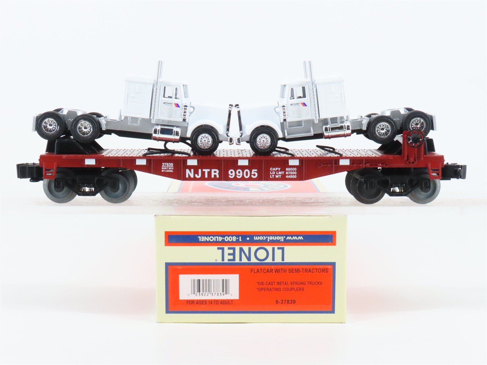 O Gauge 3-Rail Lionel 6-37839 NJTR NJ Transit Flat Car #9905 w/ Semi-Tractors