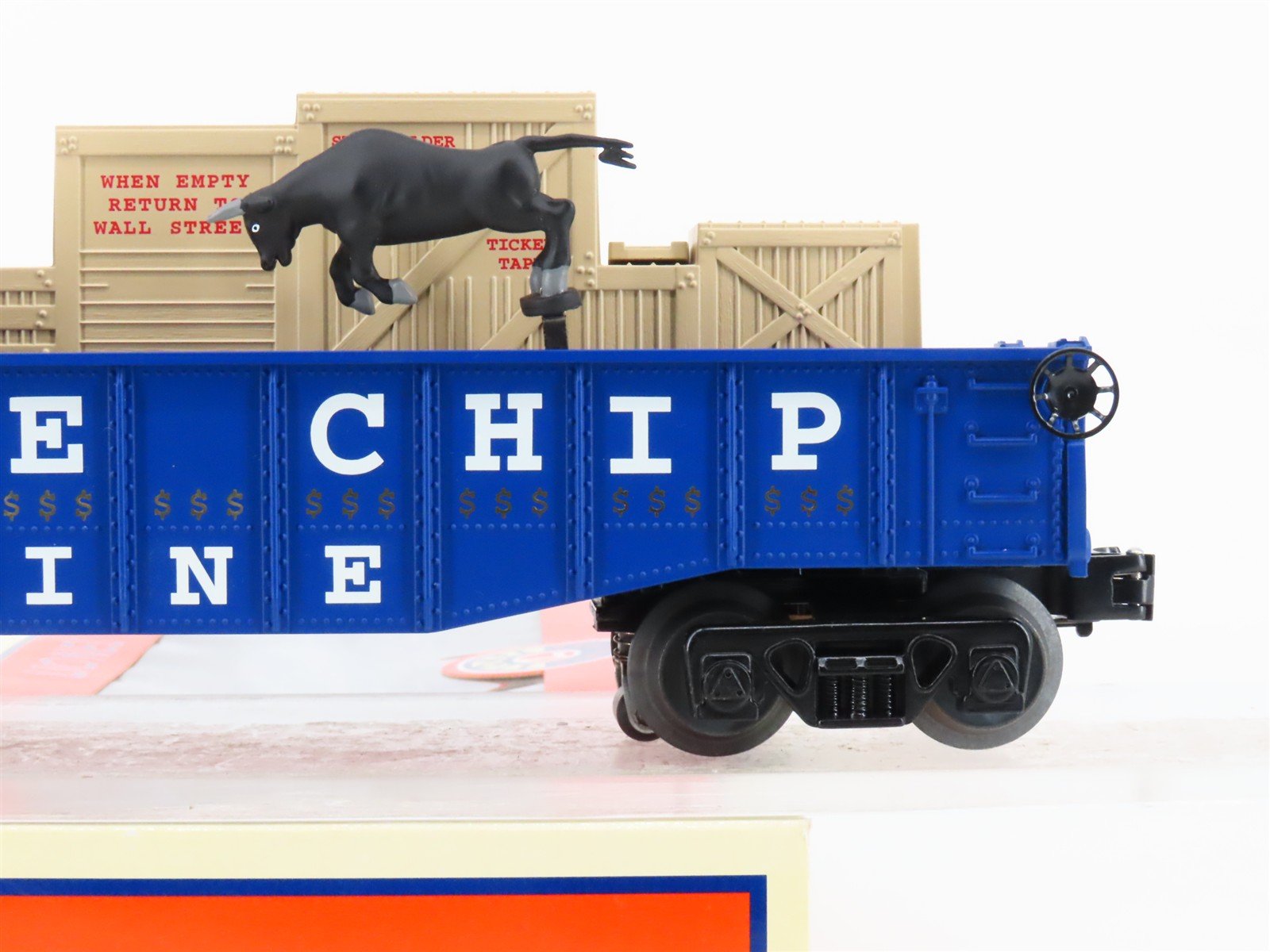 O Gauge 3-Rail Lionel 6-26807 Blue Chip Line Animated Bull & Bear Chase Gondola