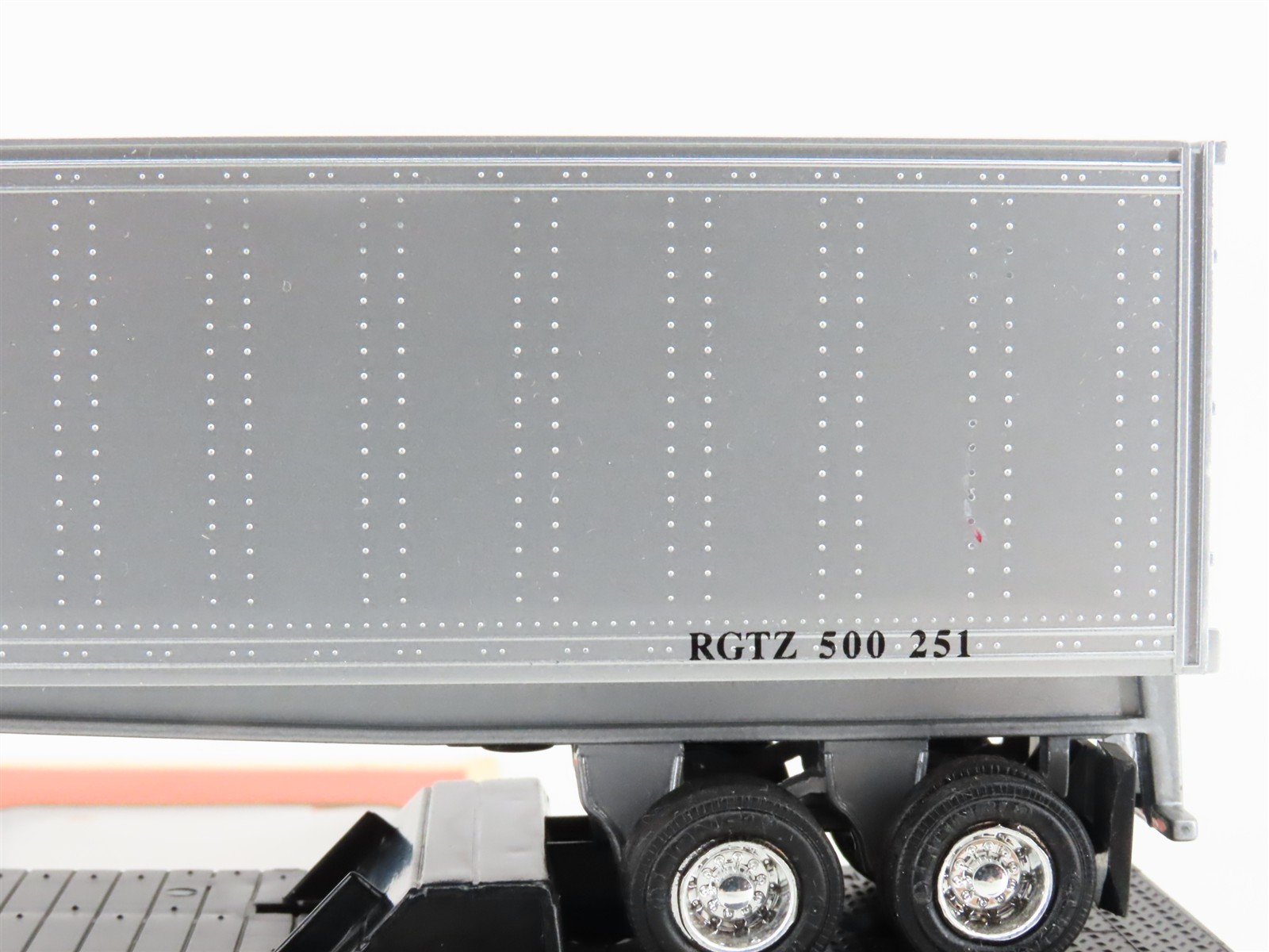 O Gauge 3-Rail Lionel 6-16374 D&RGW Rio Grande TOFC Flat Car #16374 w/ Trailer