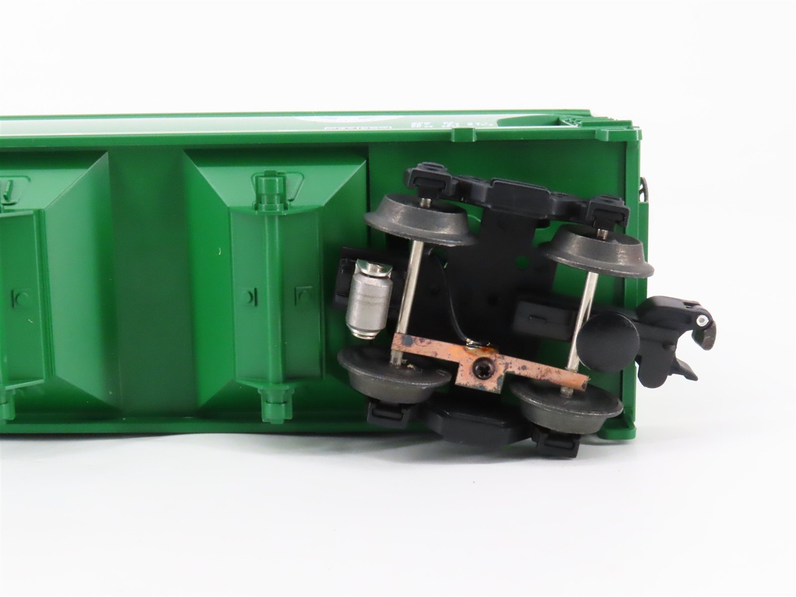 O Gauge 3-Rail Lionel 6-17135 BNSF Railway 3-Bay Covered Hopper #403699
