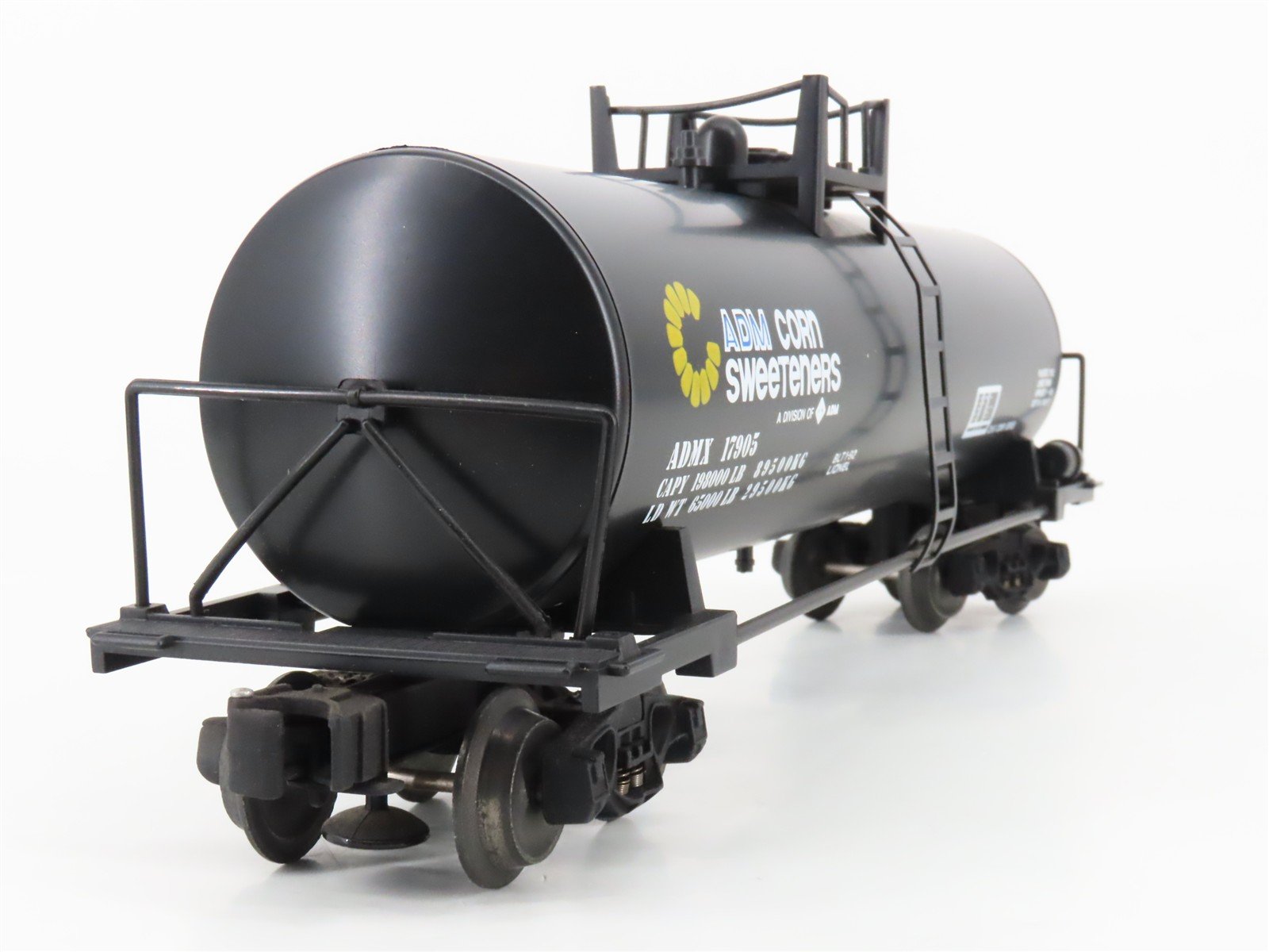 O Gauge 3-Rail Lionel 6-17905 ADM Corn Sweeteners Uni-Body Tank Car #17905