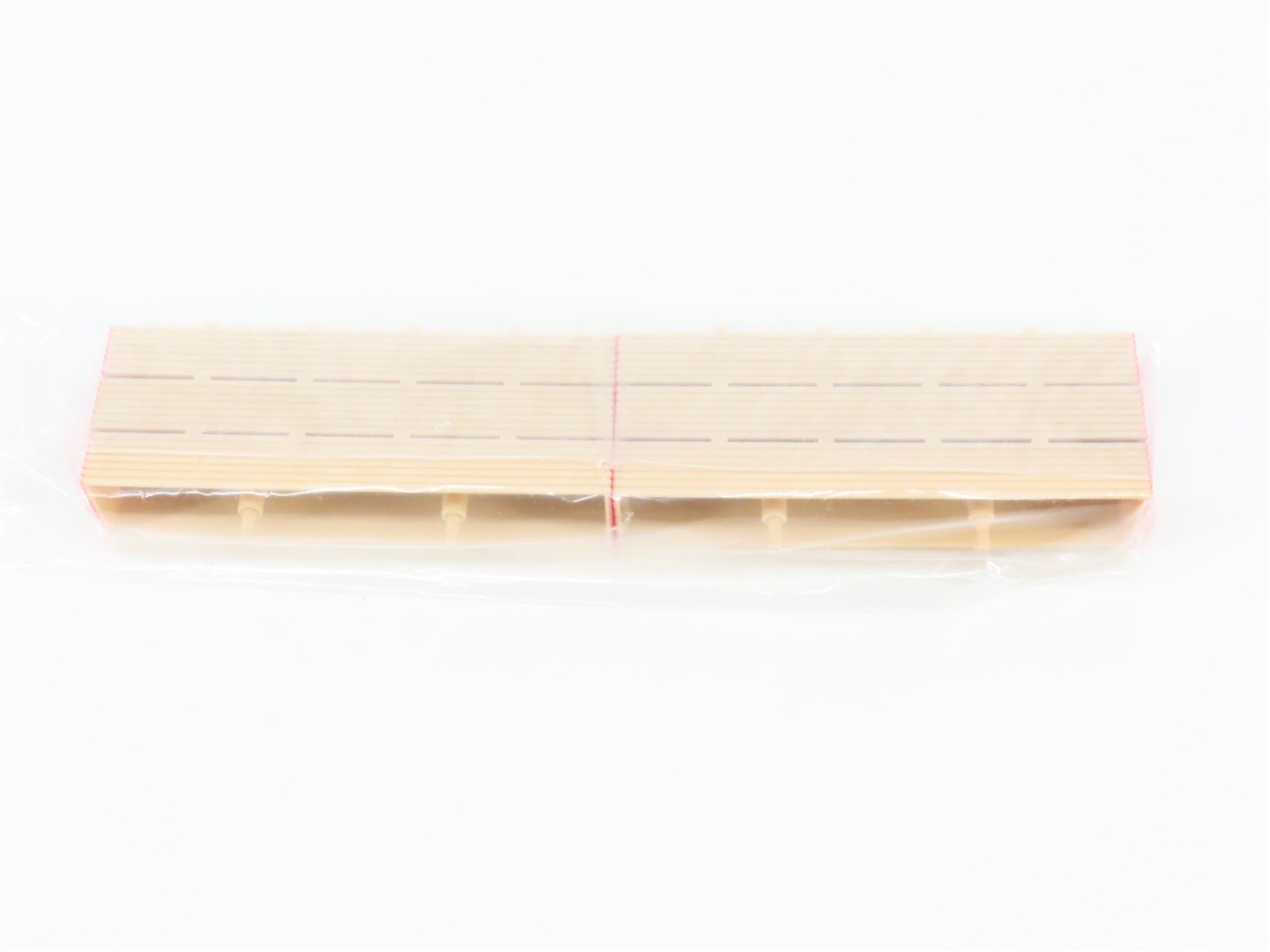 O Gauge 3-Rail Lionel 6-16372 SOU Southern Centerbeam Flat Car w/ Lumber Load