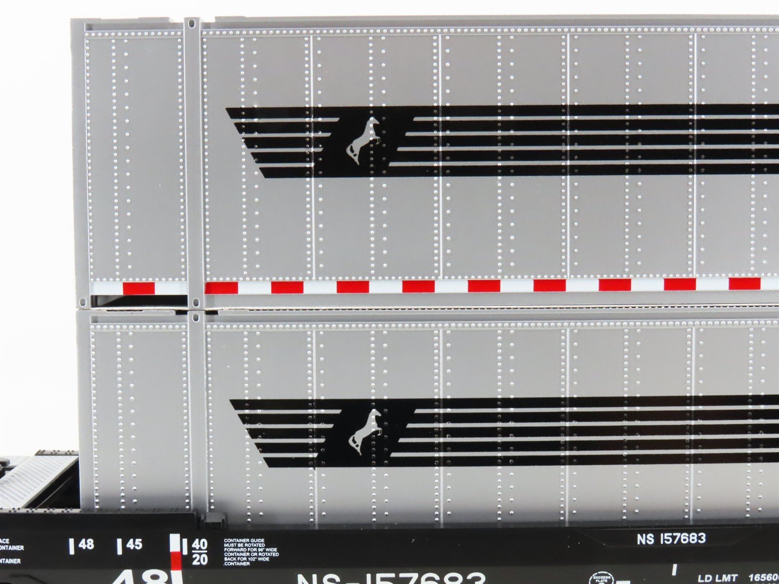 O Gauge 3-Rail MTH RailKing 30-76009 NS Husky Stack Car #157683 w/ Containers